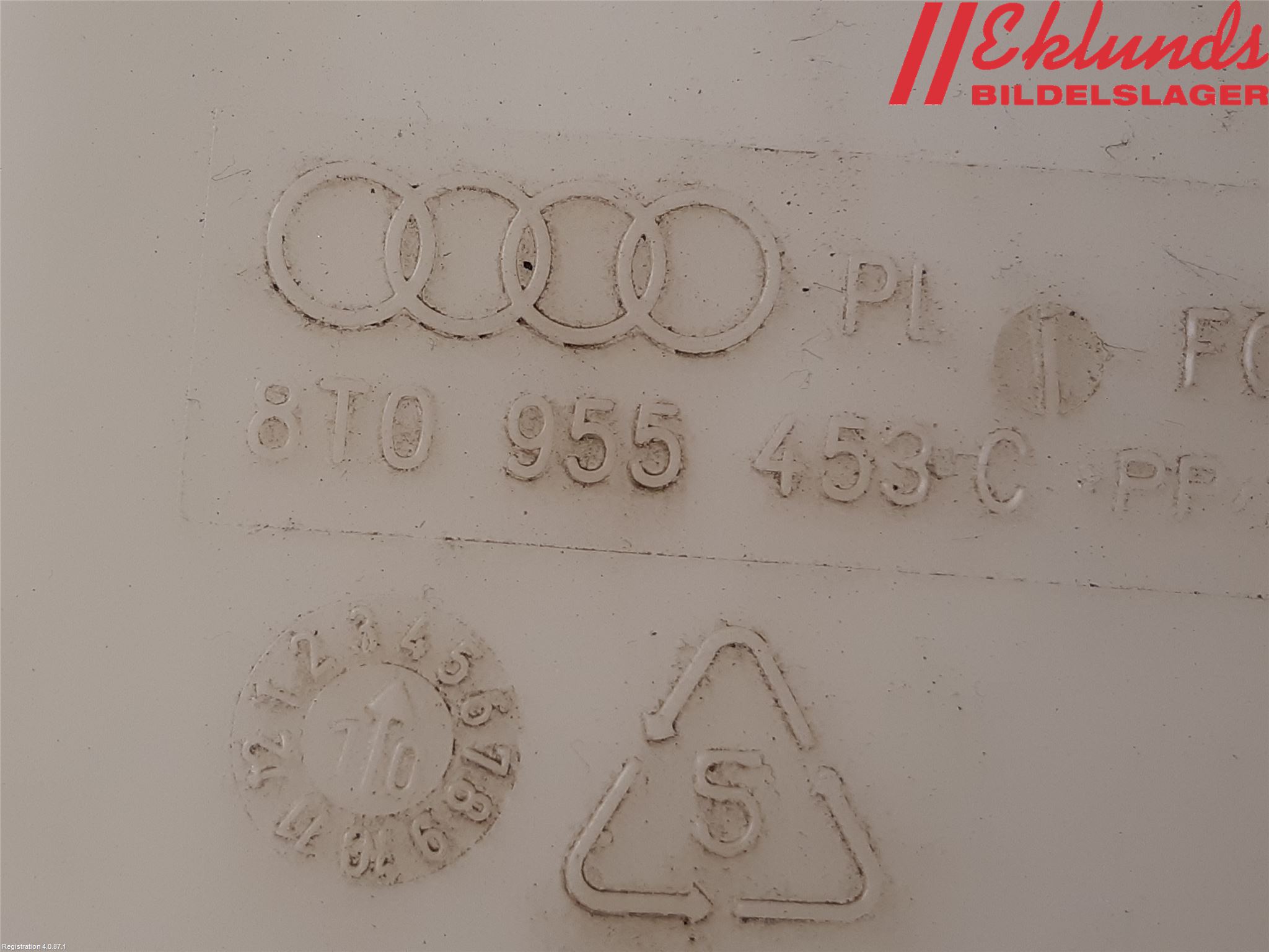 Audi A4/S4 08-11 Spolartank Vindruta-Strål