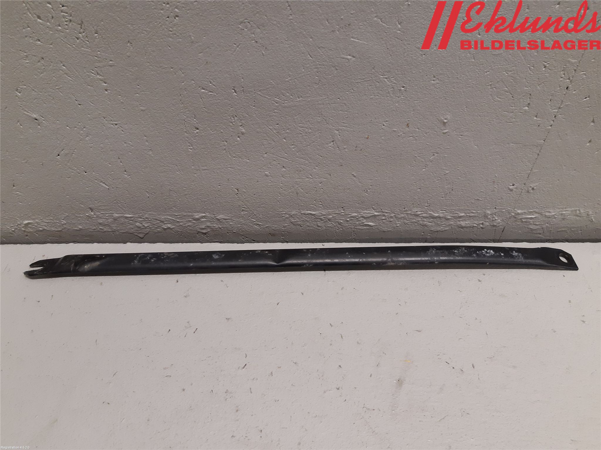 BMW 3 E90/91 SED/TOU 05-12 Frontplåt