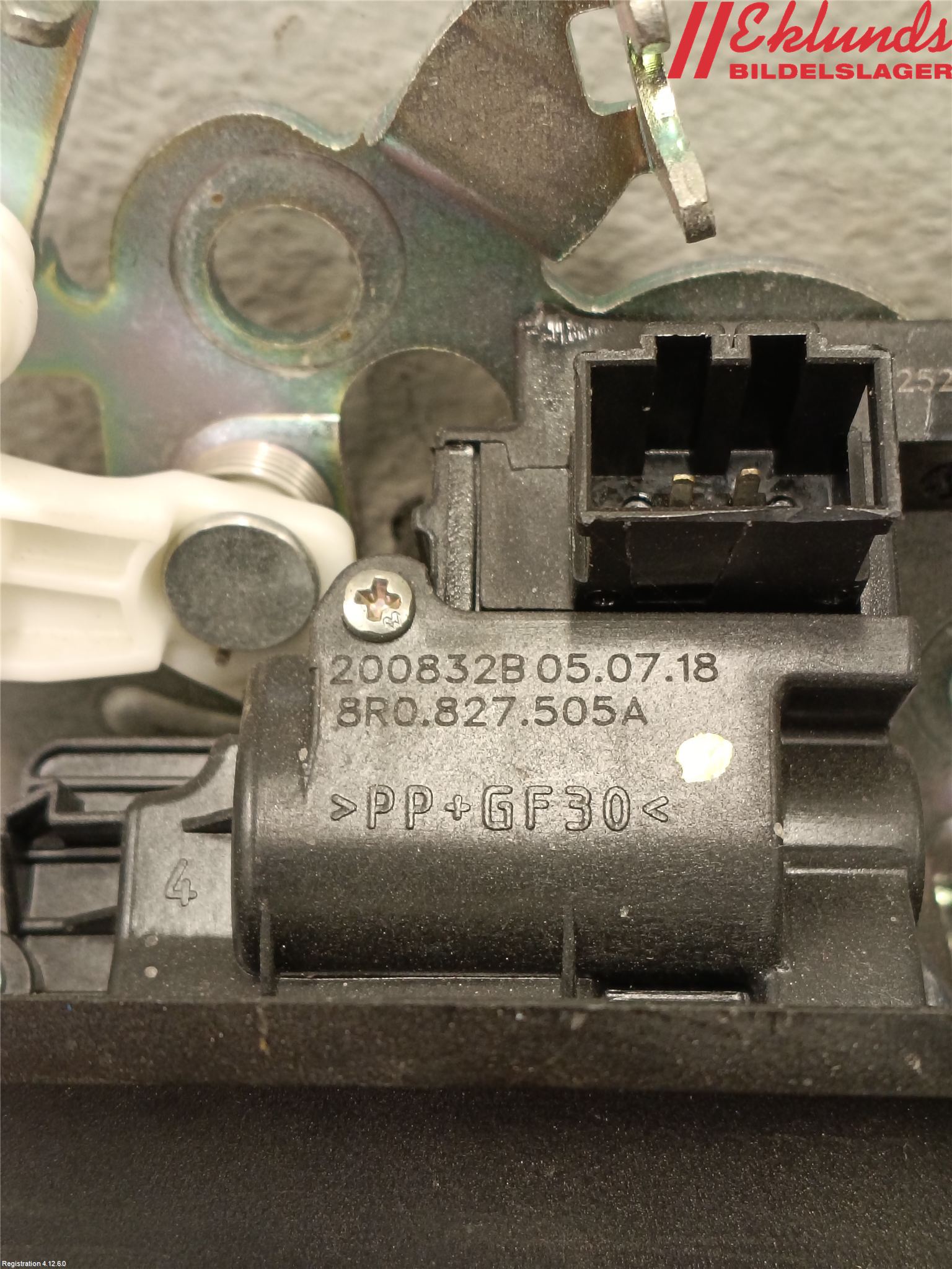Skoda OCTAVIA (5E) 13-20 Låskista Baklucka