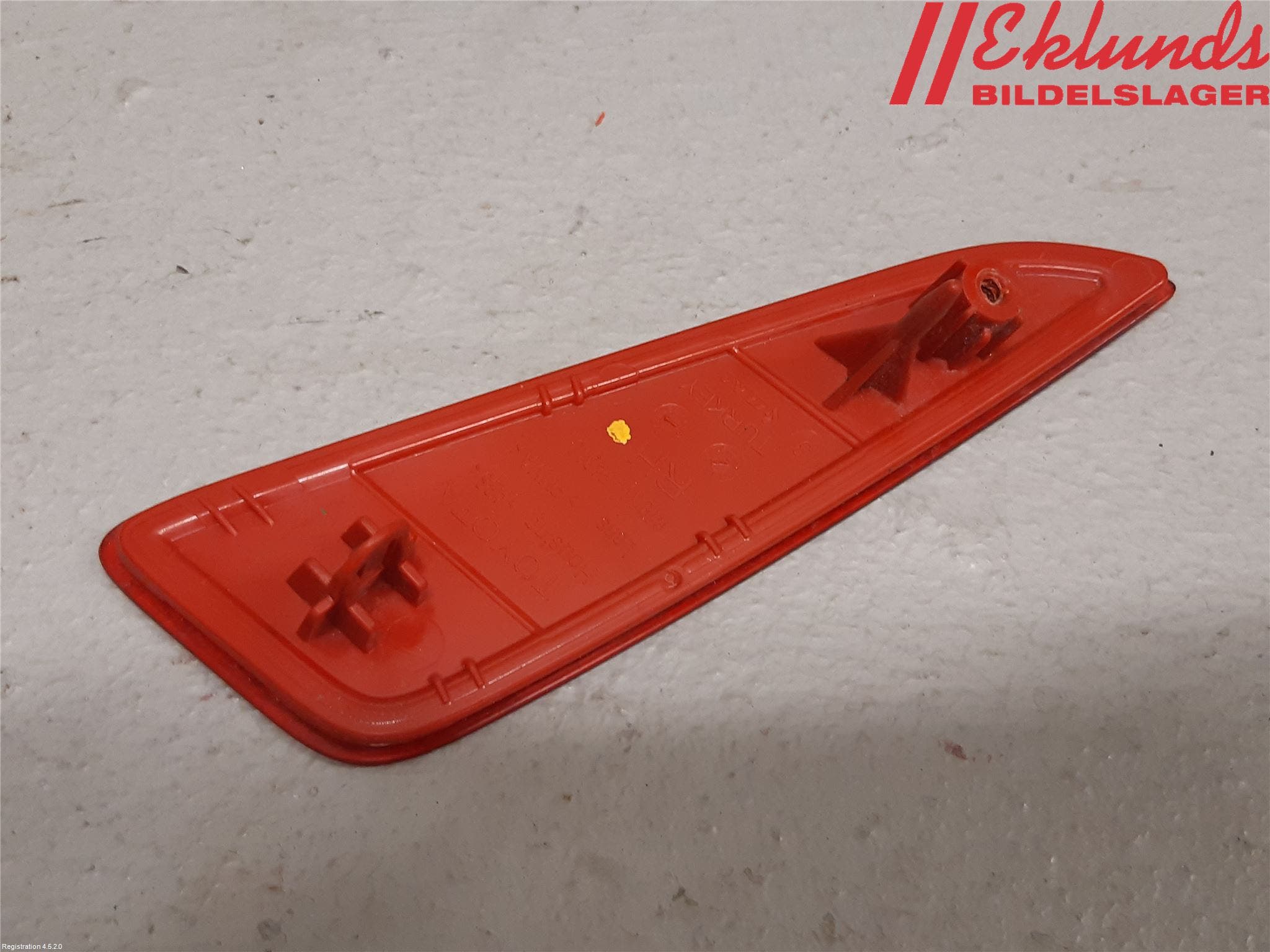 Toyota YARIS XP21 20- Dimljus/Reflex Bak