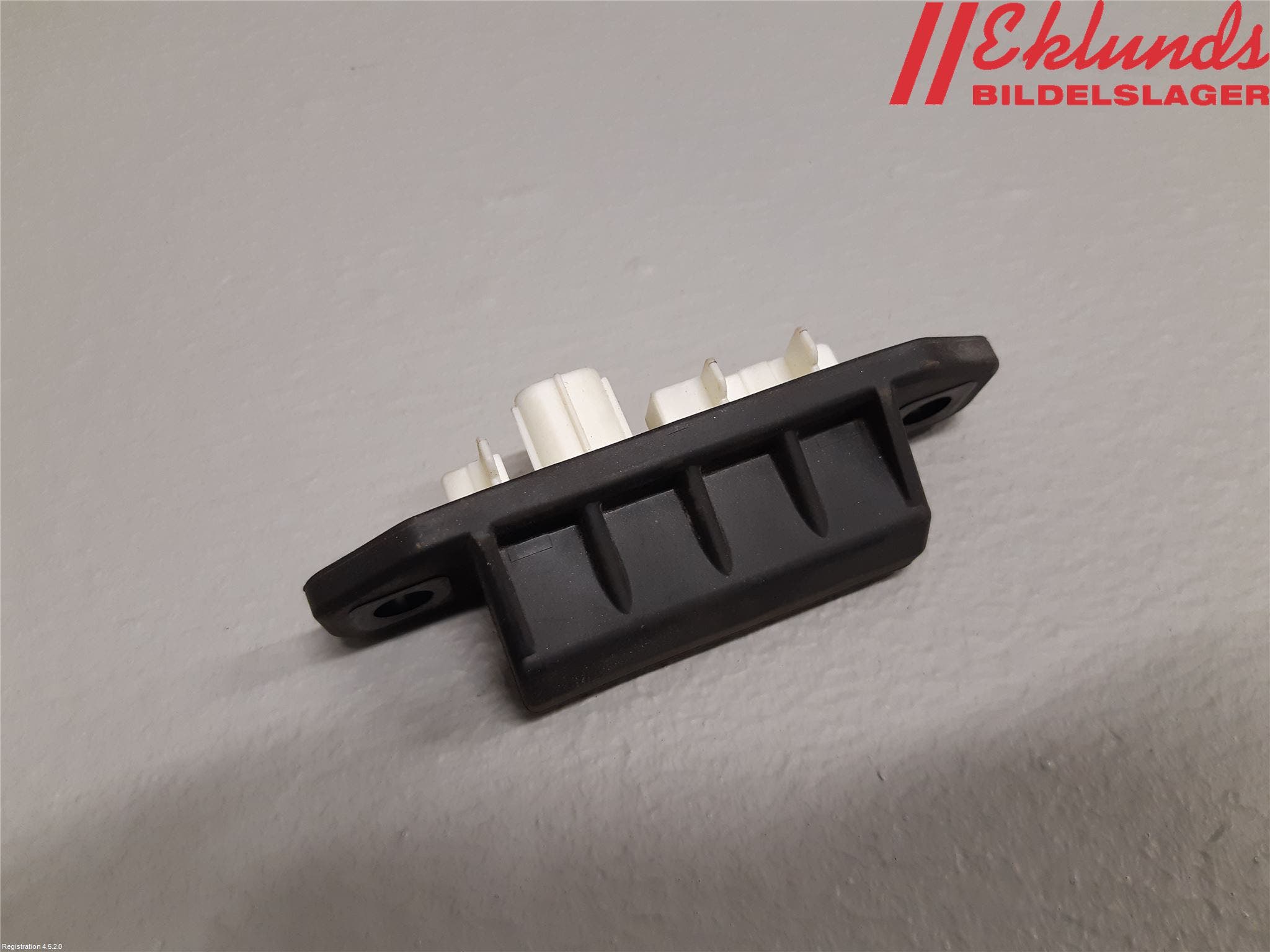 Toyota RAV4 19- Bakluckehandtag