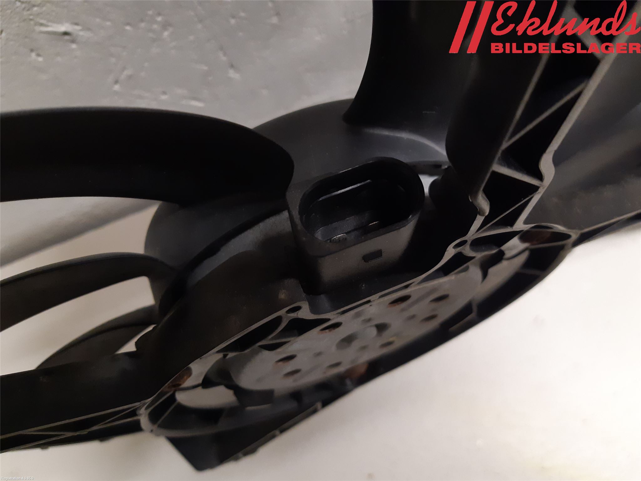 Audi A4 12-15 Kylfläkt El