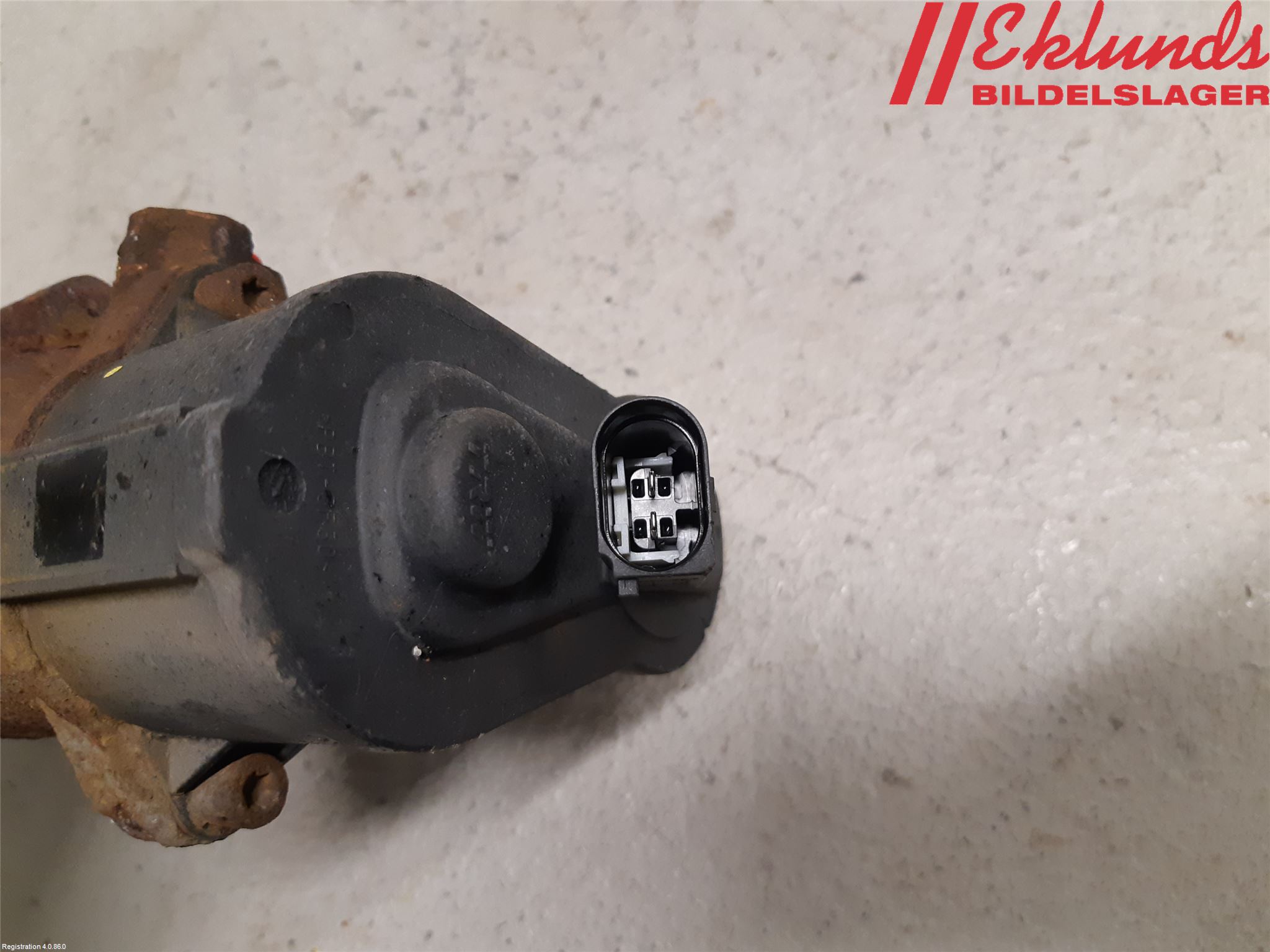 Volkswagen VW PASSAT 11-14 Bromsok Bak Höger