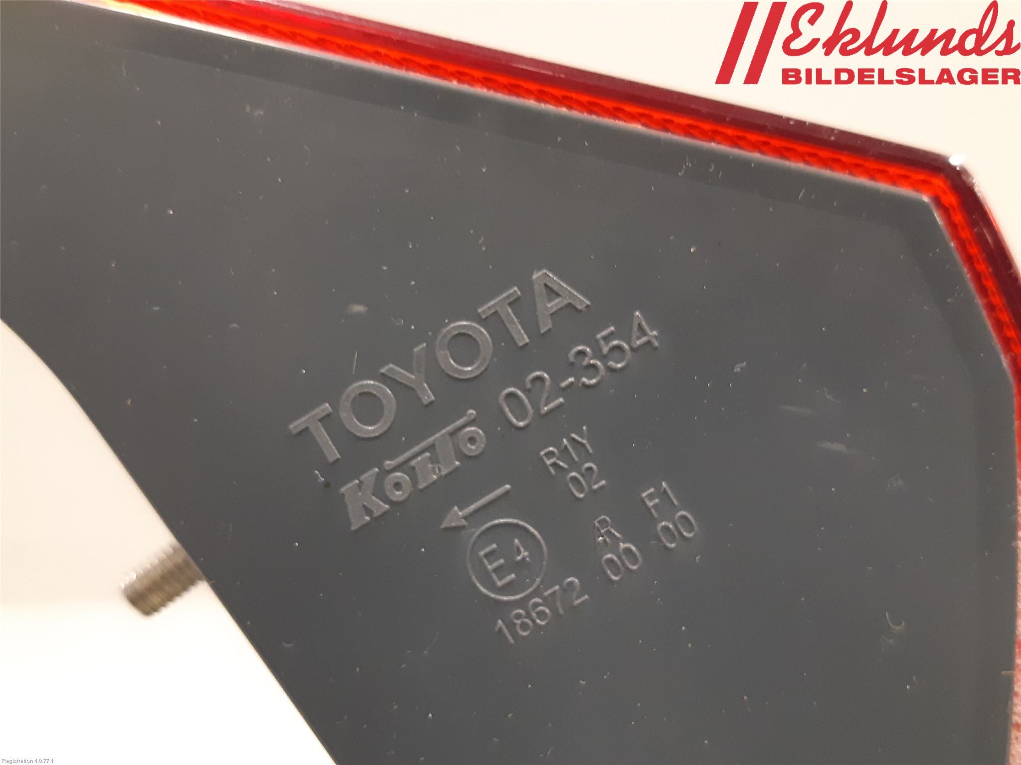 Toyota AURIS 13-19 Bakljus Lucka Vä