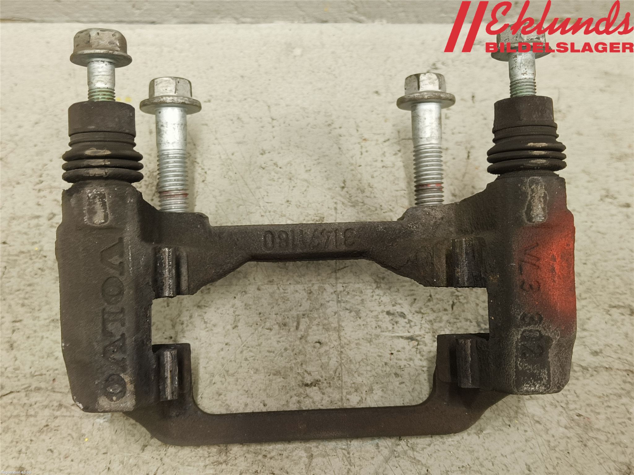 Volvo XC40/RECHARGE 18- Bromsokshållare