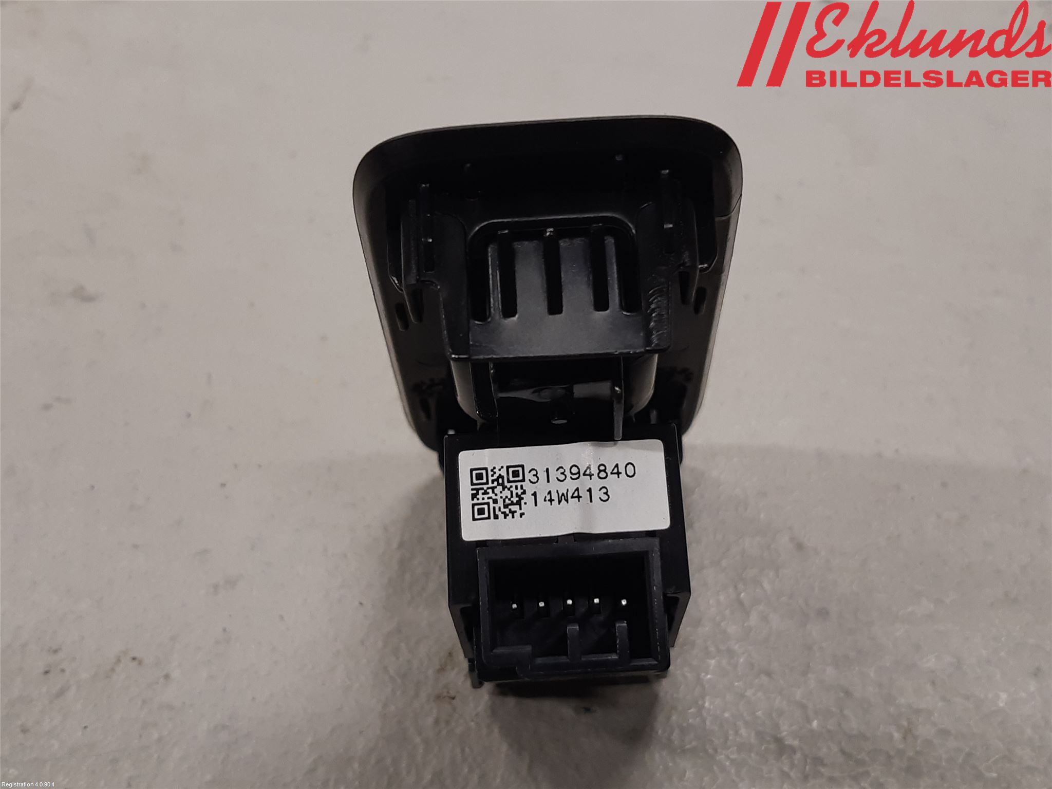 Volvo V40 12-19 Strömställare Elhiss