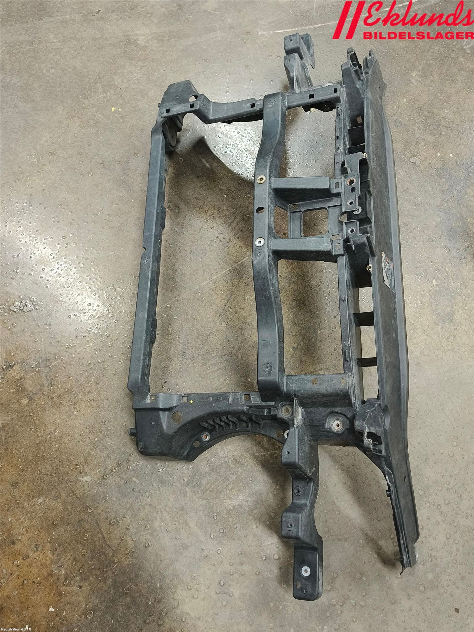 Volkswagen VW PASSAT 05-11 Frontplåt