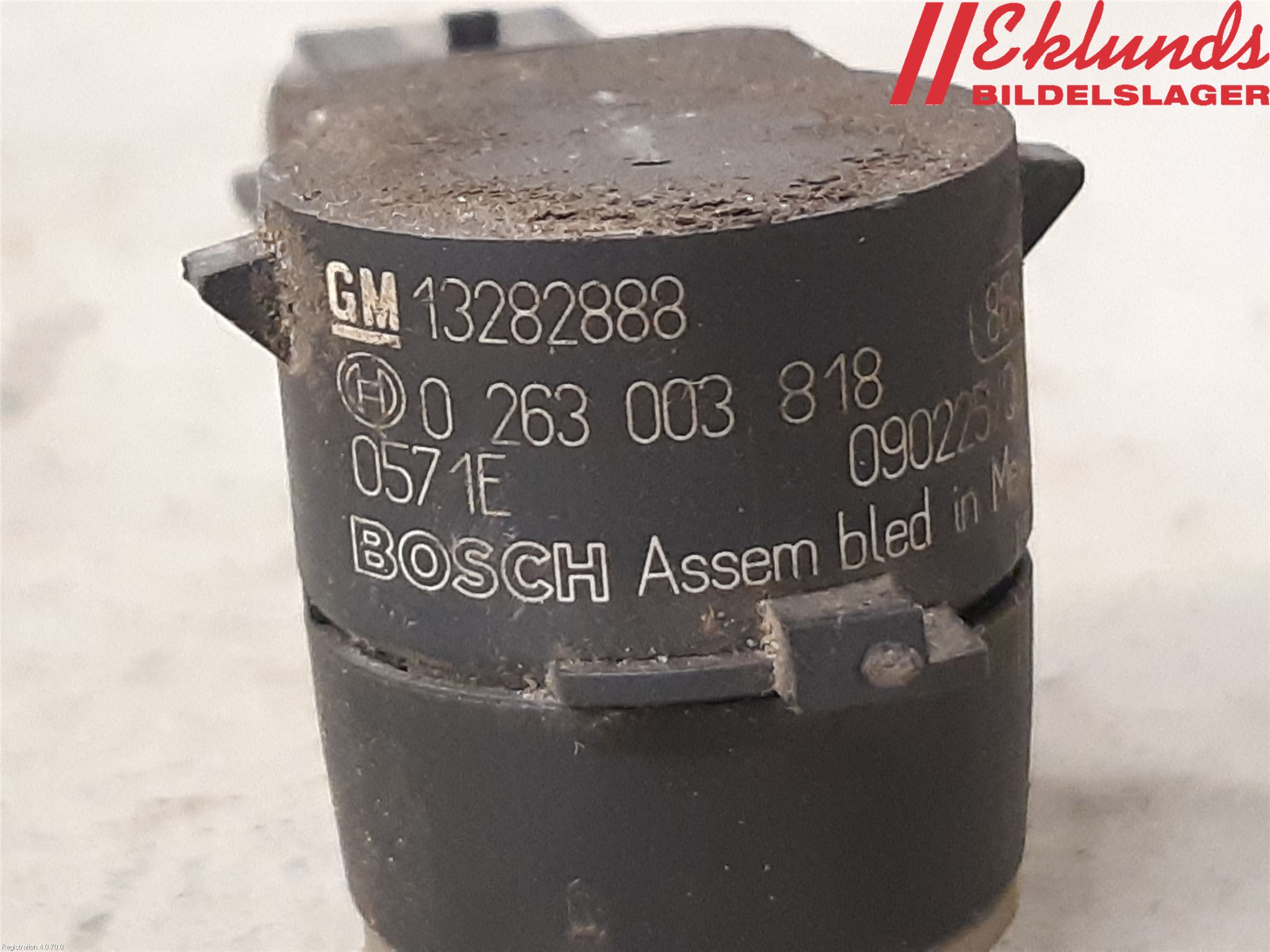 Opel INSIGNIA 09-16 Parkeringshjälp Frontsensor