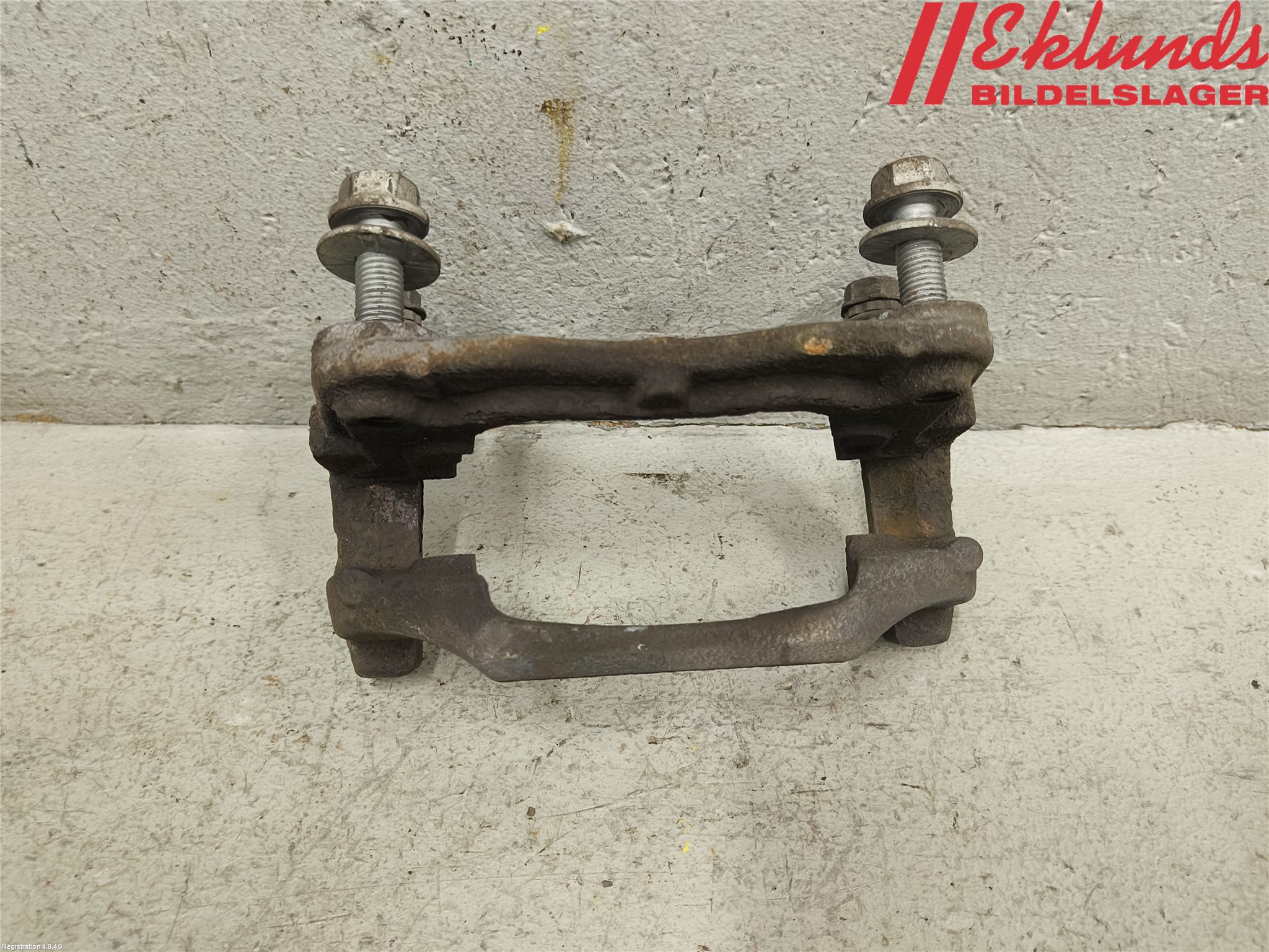 BMW X1 F48 15-22 Bromsokshållare