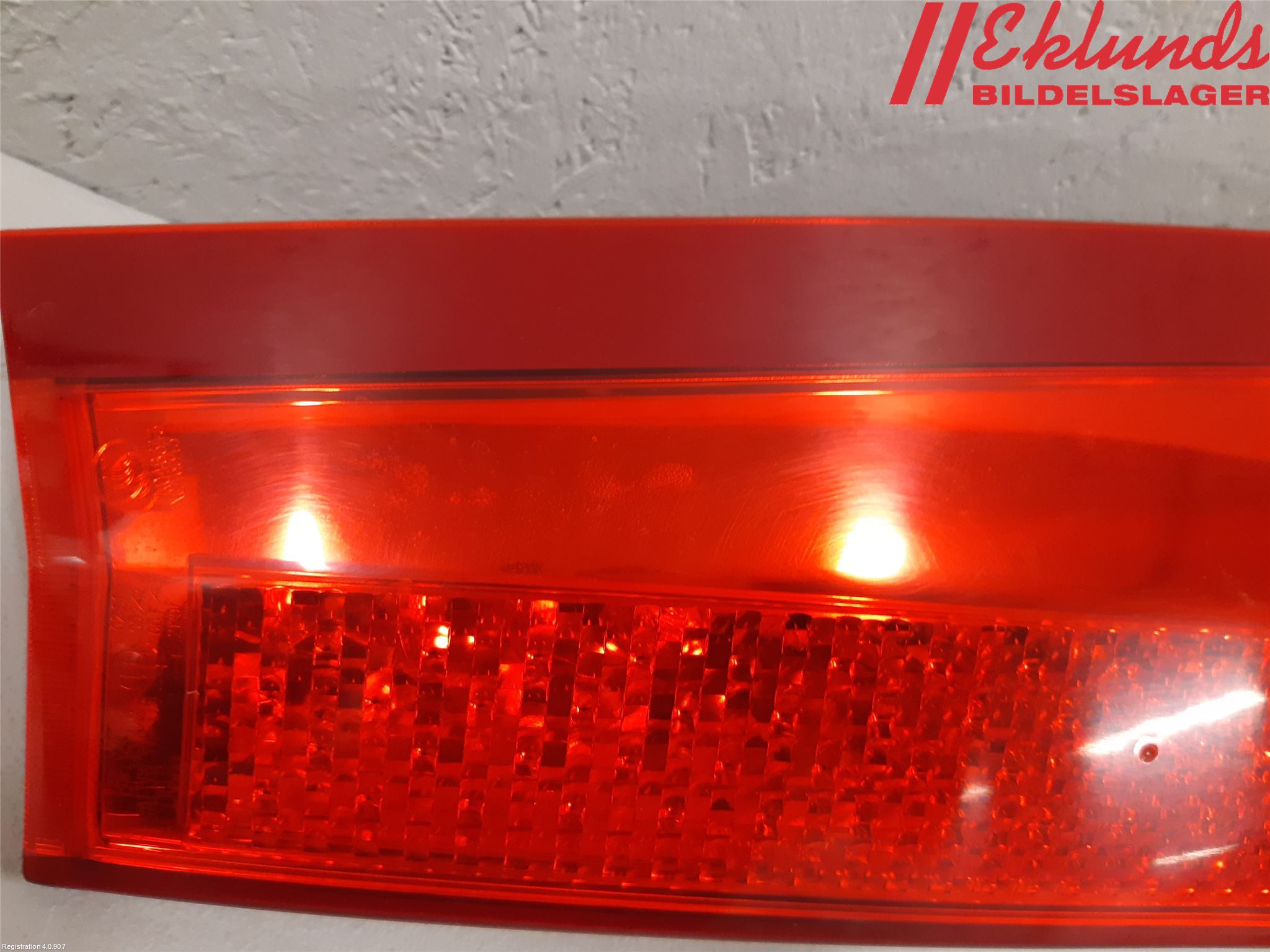 Volvo V70 08-13 Bakljus Lucka Hö