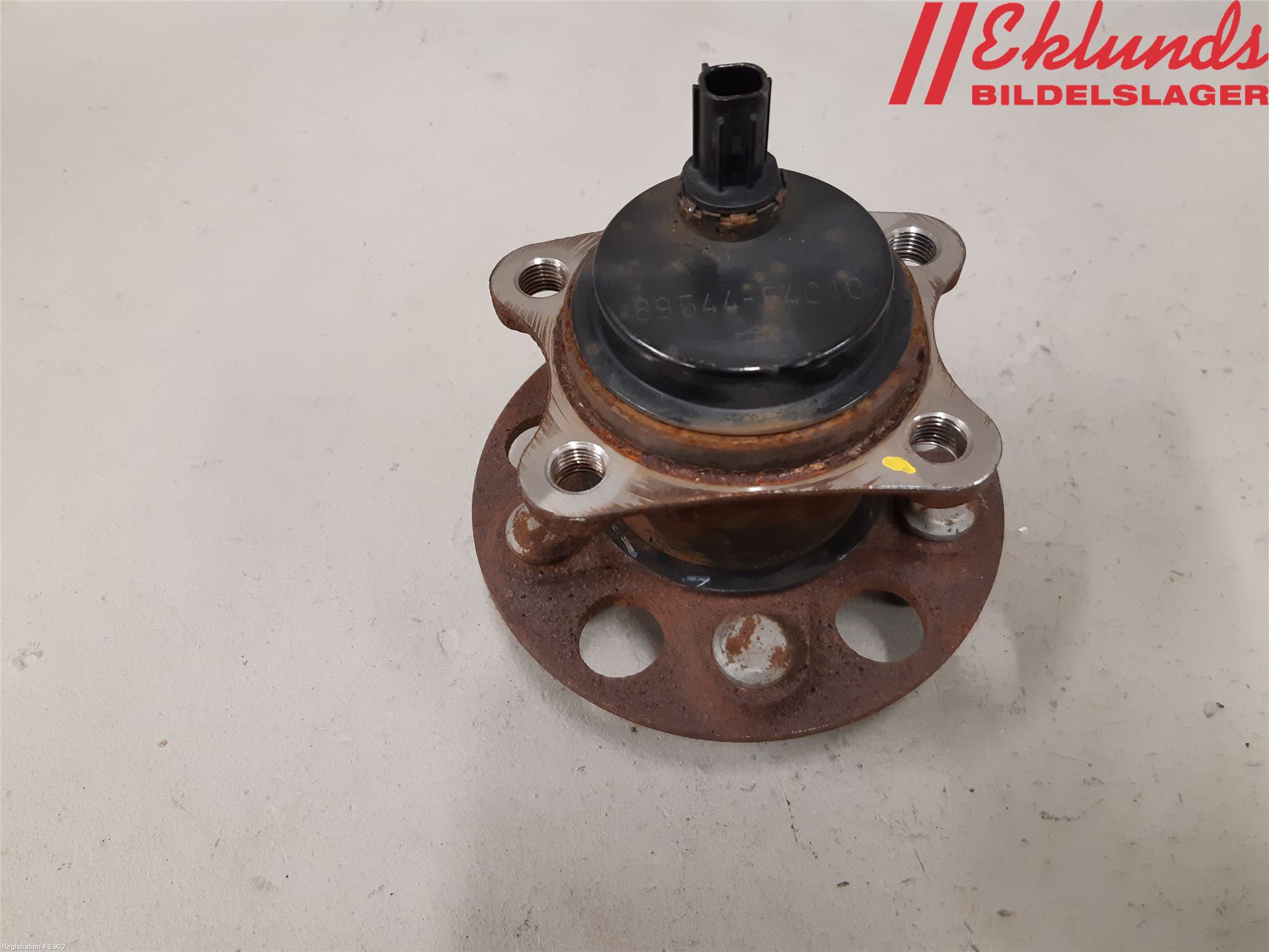 Toyota YARIS XP21 20- Nav Bak