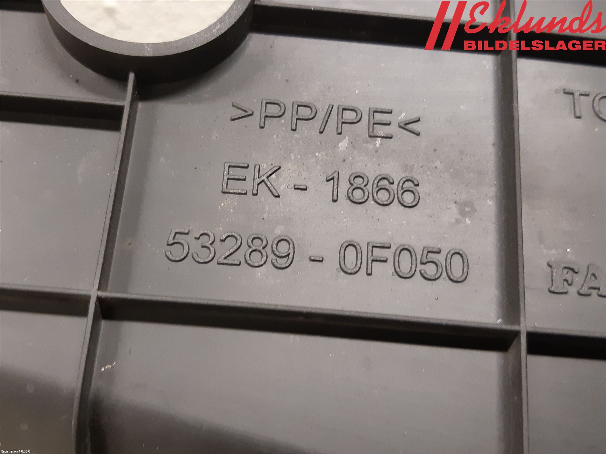 Toyota VERSO 09-18 Täckplast Front