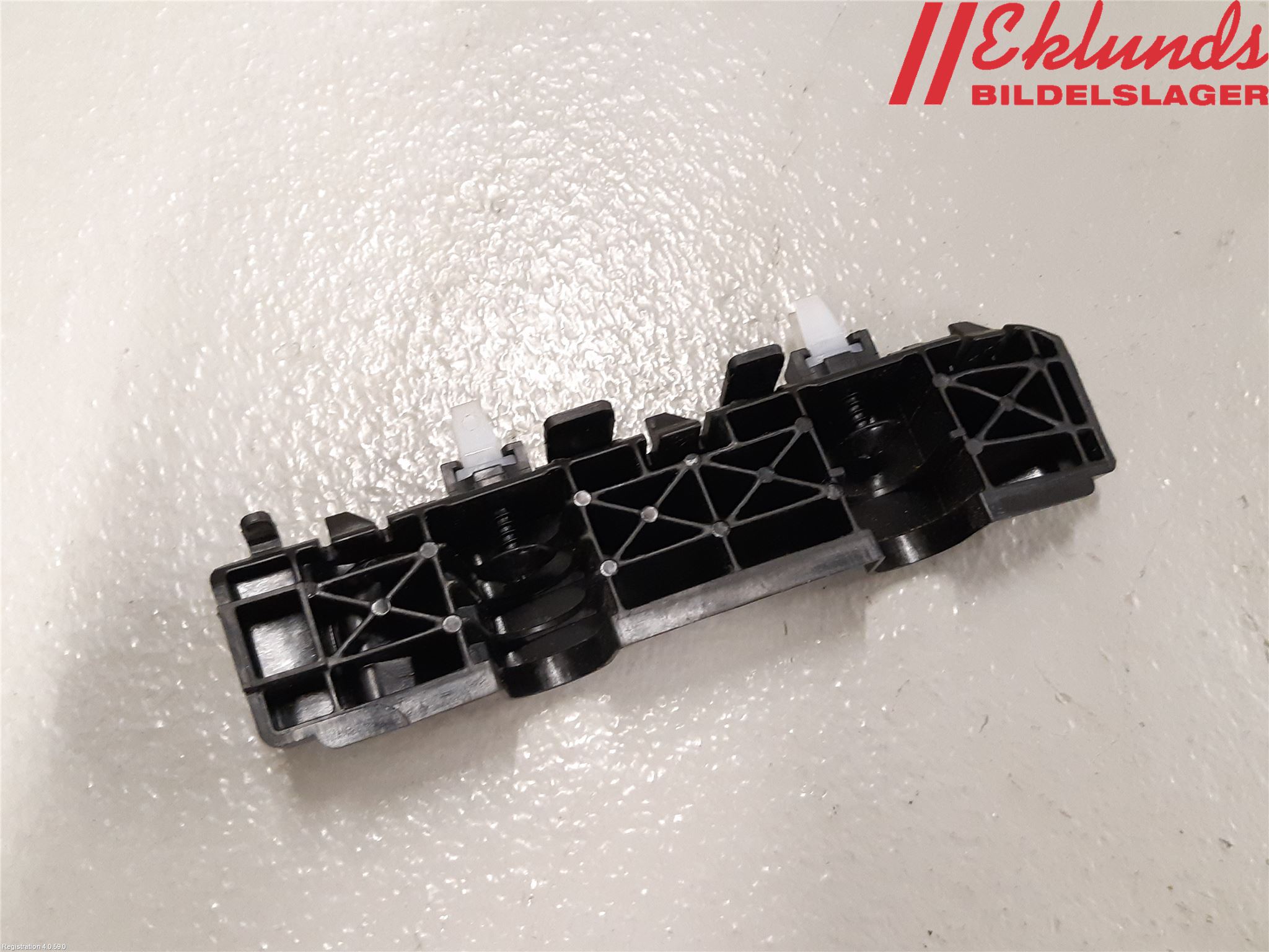 Hyundai i20 GB 15-20 Stötfångarfäste Fram Vä