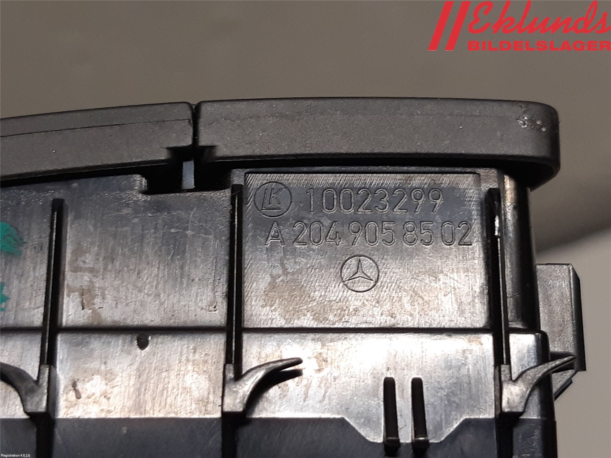 Mercedes-Benz MB E-KLASS (W212) 09-16 Strömställare Centrallås