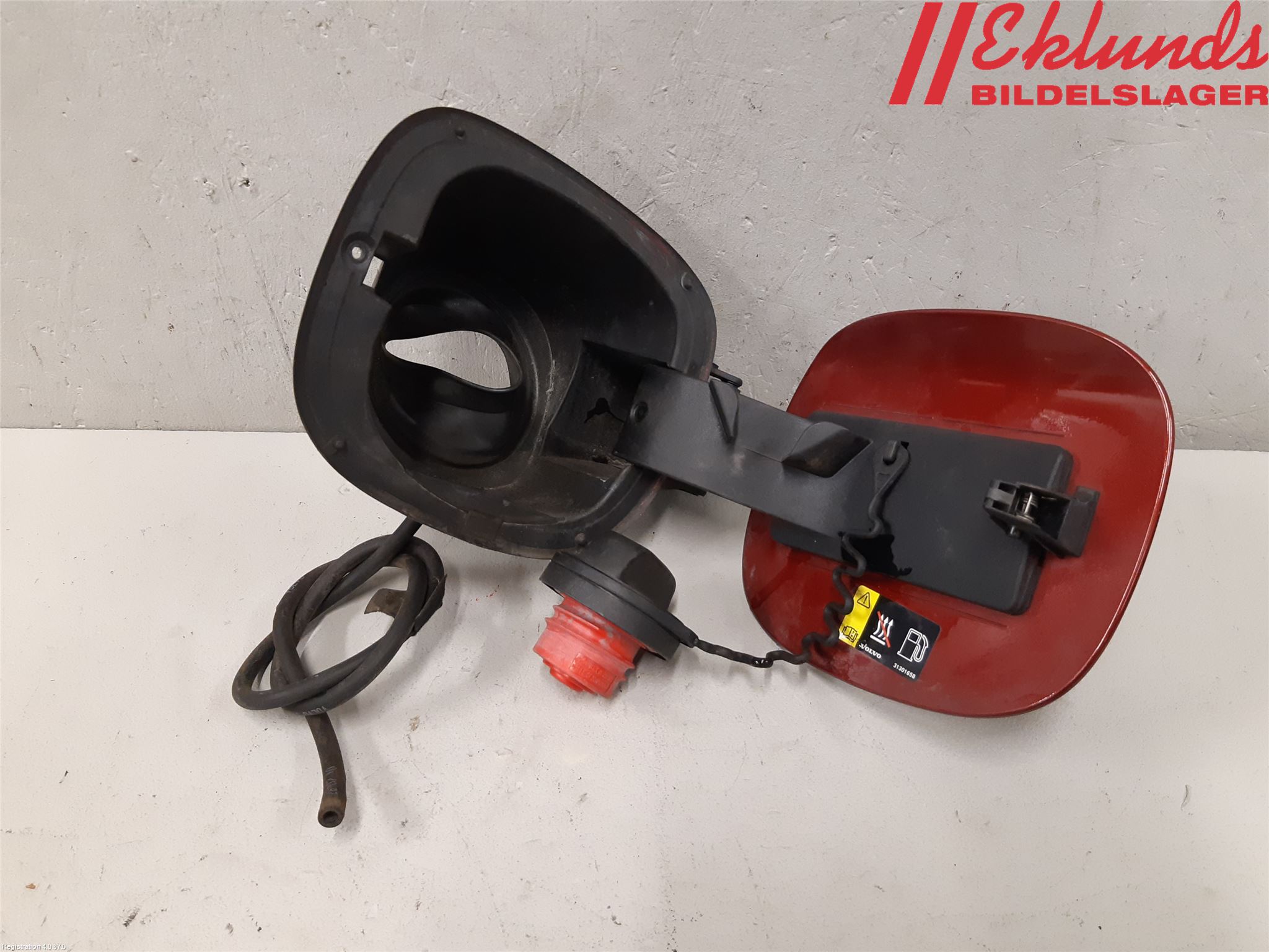 Volvo S60 11-13 Tanklucka