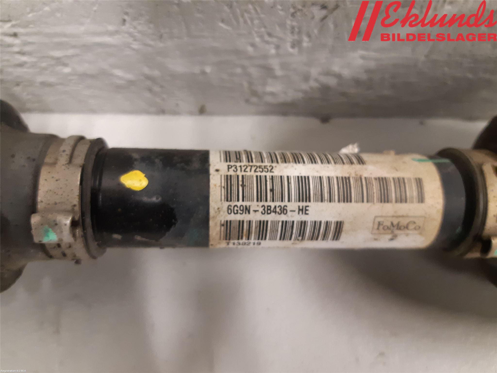 Volvo V60 11-13 Drivaxel Fram Höger