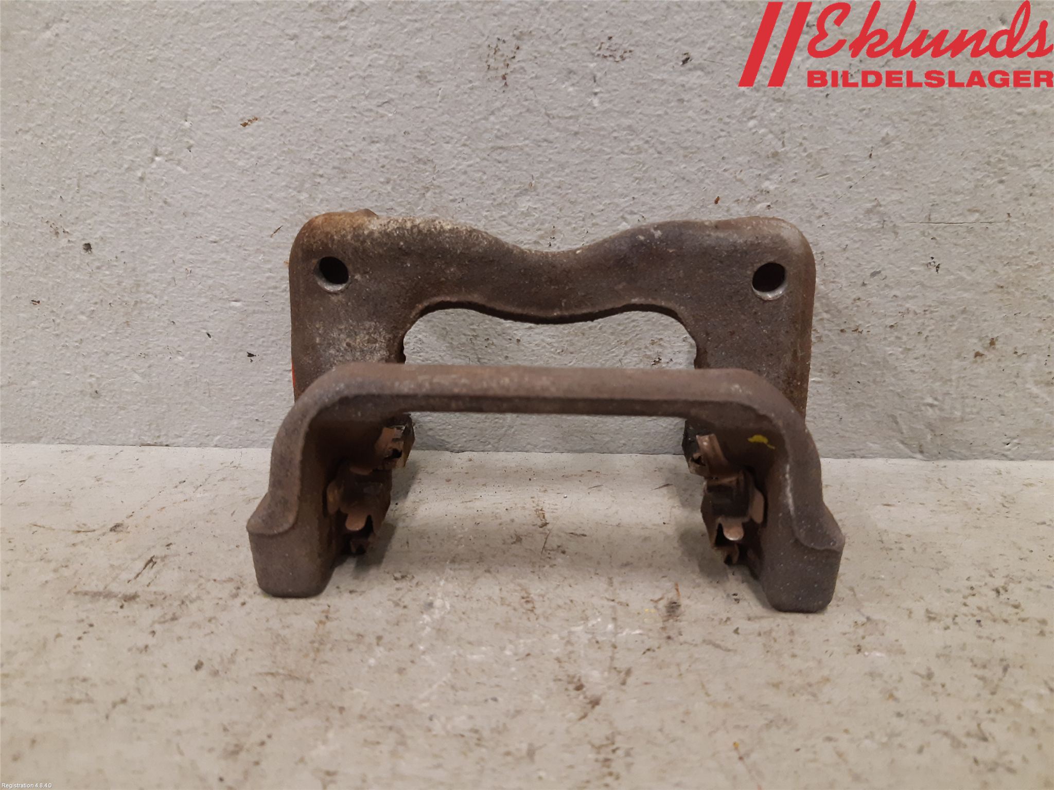 Fiat TIPO/CROSS 16- Bromsokshållare