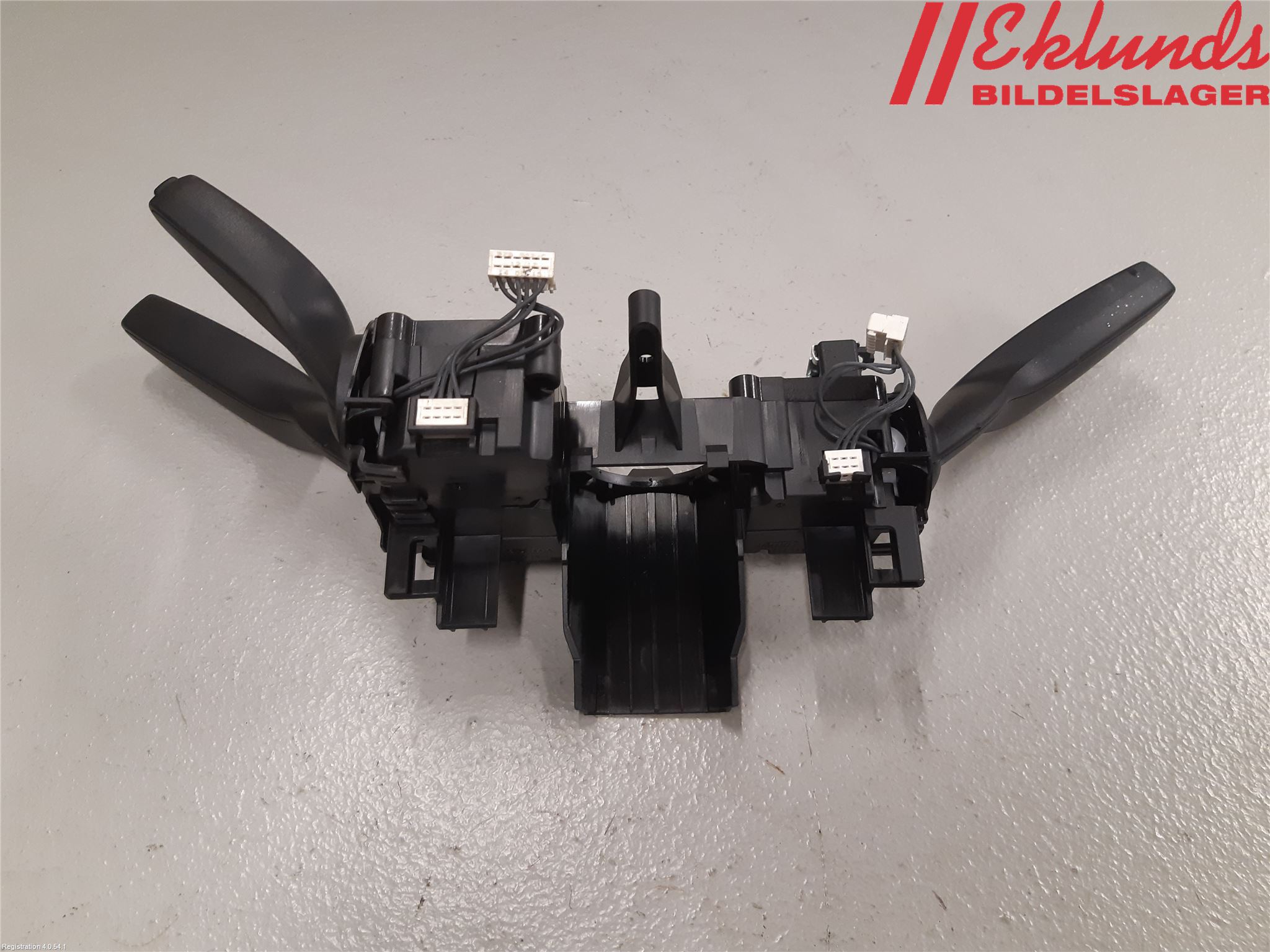 Audi Q3 8U 12-18 Spakcentral