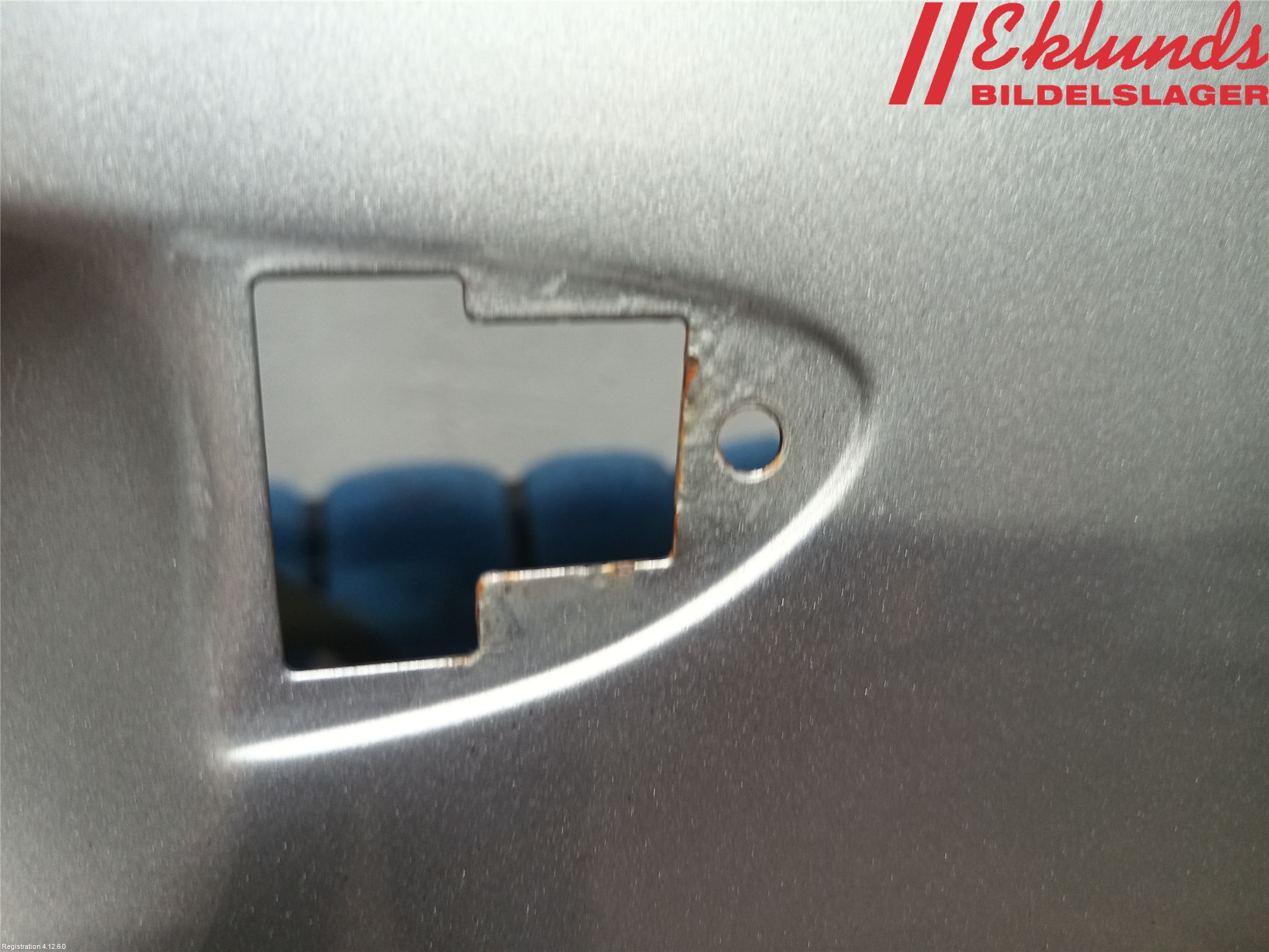 Volkswagen VW PASSAT 11-14 Dörr Bak Höger