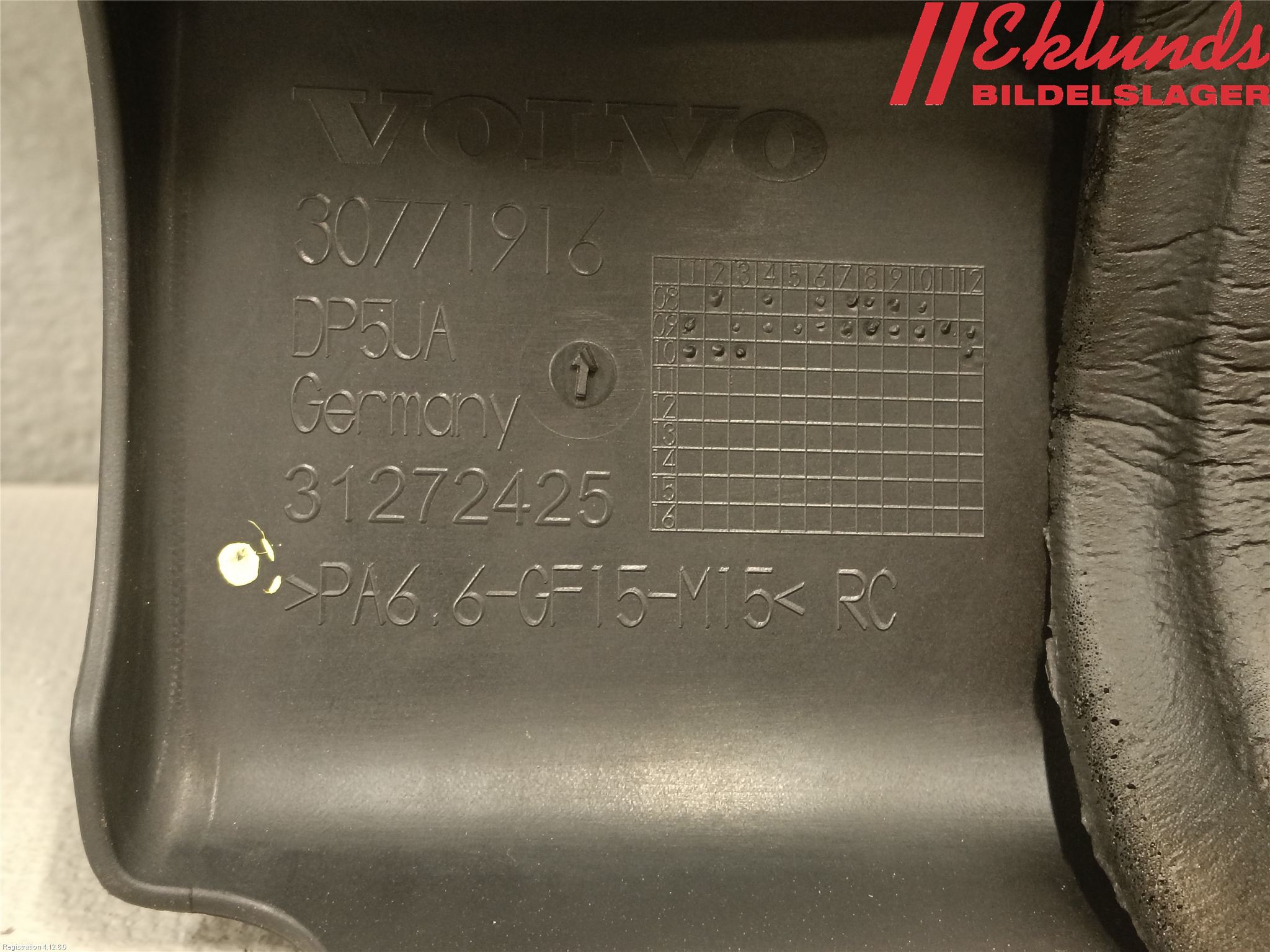 Volvo V70 08-13 Motorkåpa