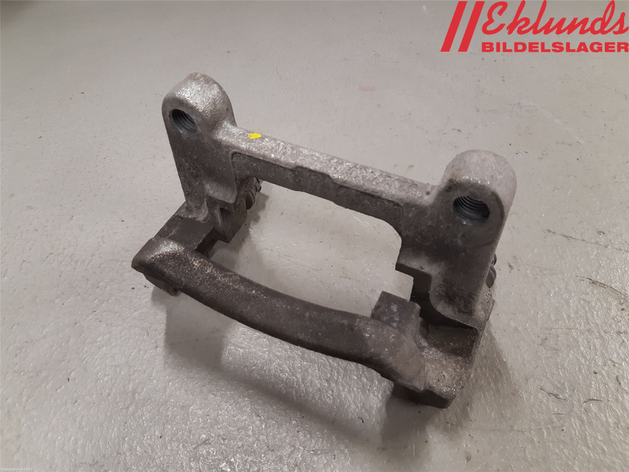 Fiat TALENTO 16- Bromsokshållare