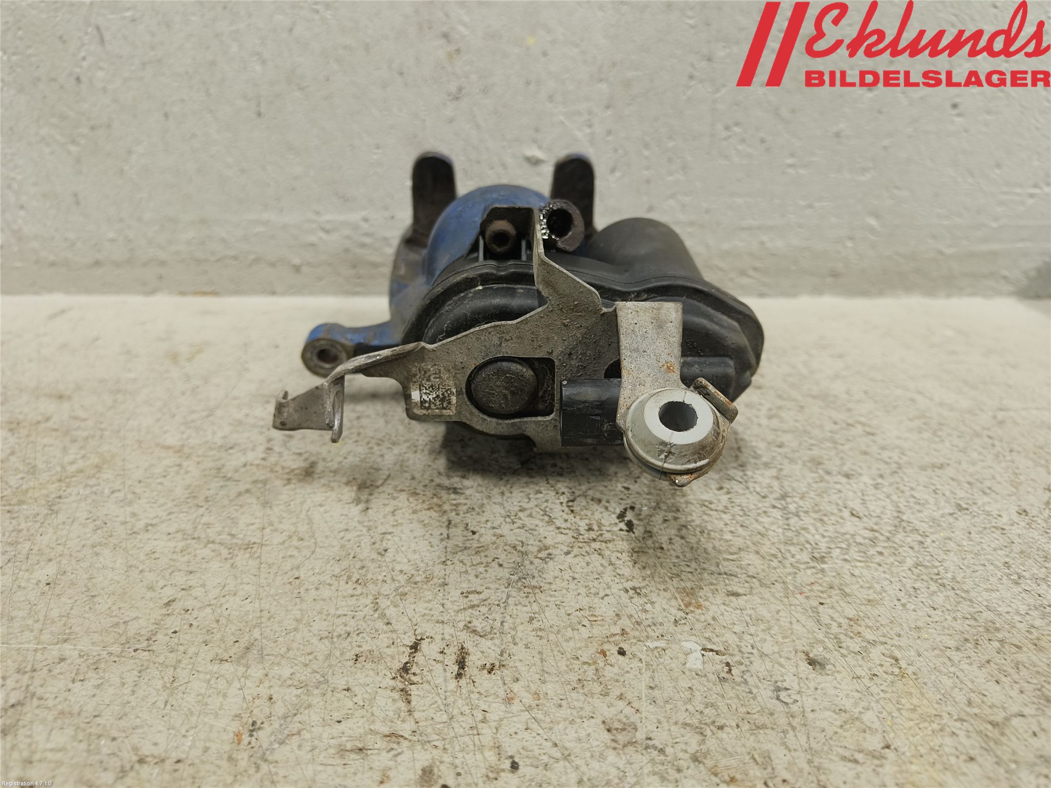 BMW 5 G30/G31/F90 17-23 Bromsok Bak Höger