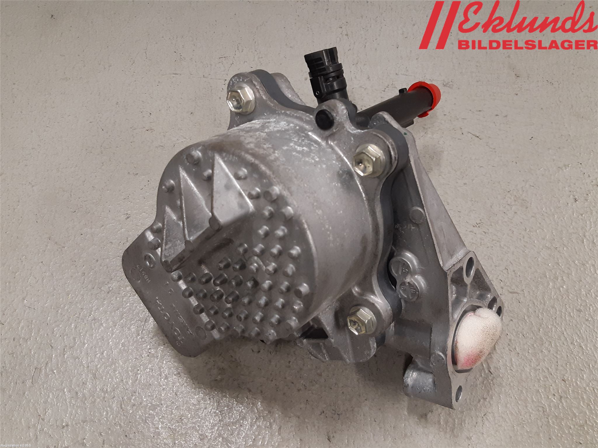 Toyota YARIS XP130 15-20 Vattenpump