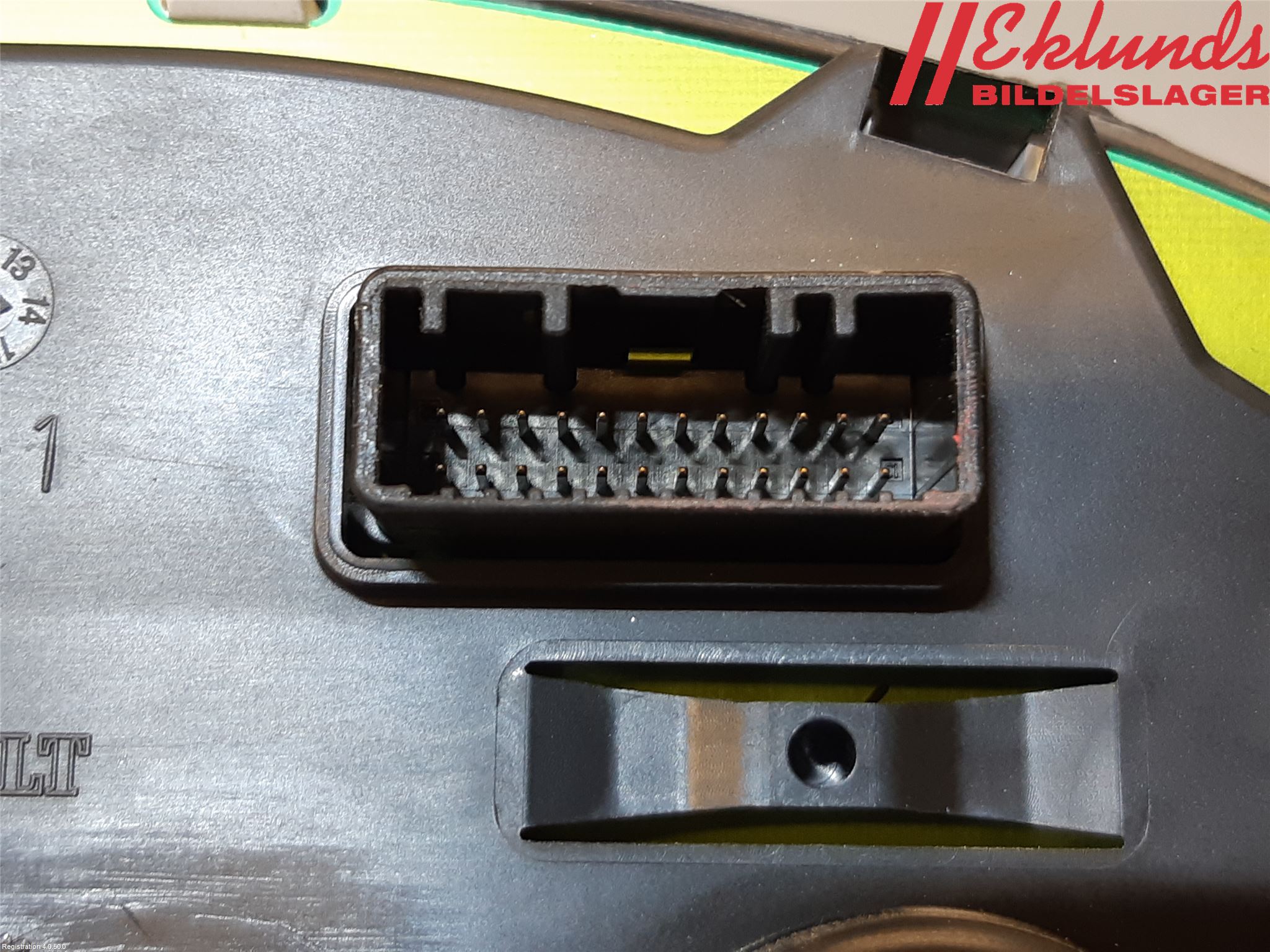 Dacia DUSTER 10-17 Instrument Komb