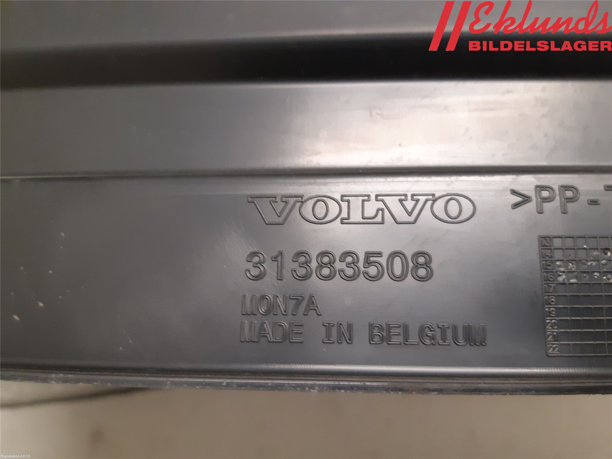 Volvo XC90/RECHARGE 16- Täckplast Front