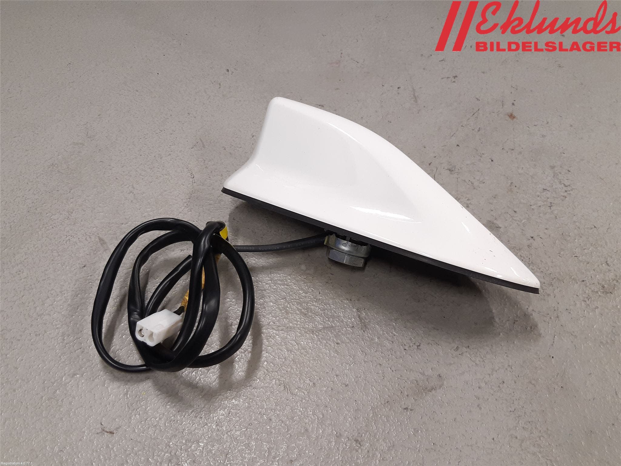 Toyota AURIS 13-19 Antenn