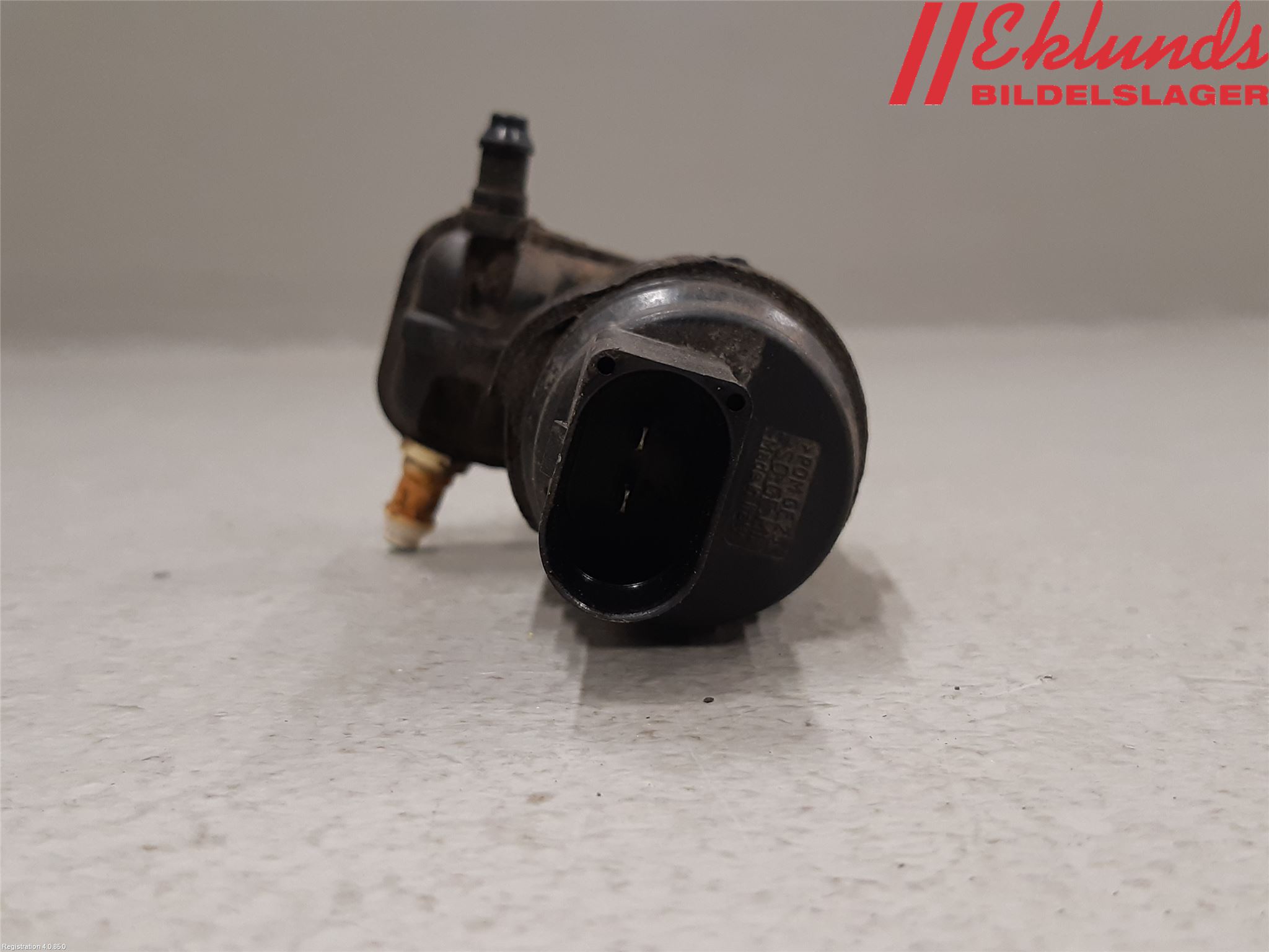 Audi A4 12-15 Spolarpump Vindruta