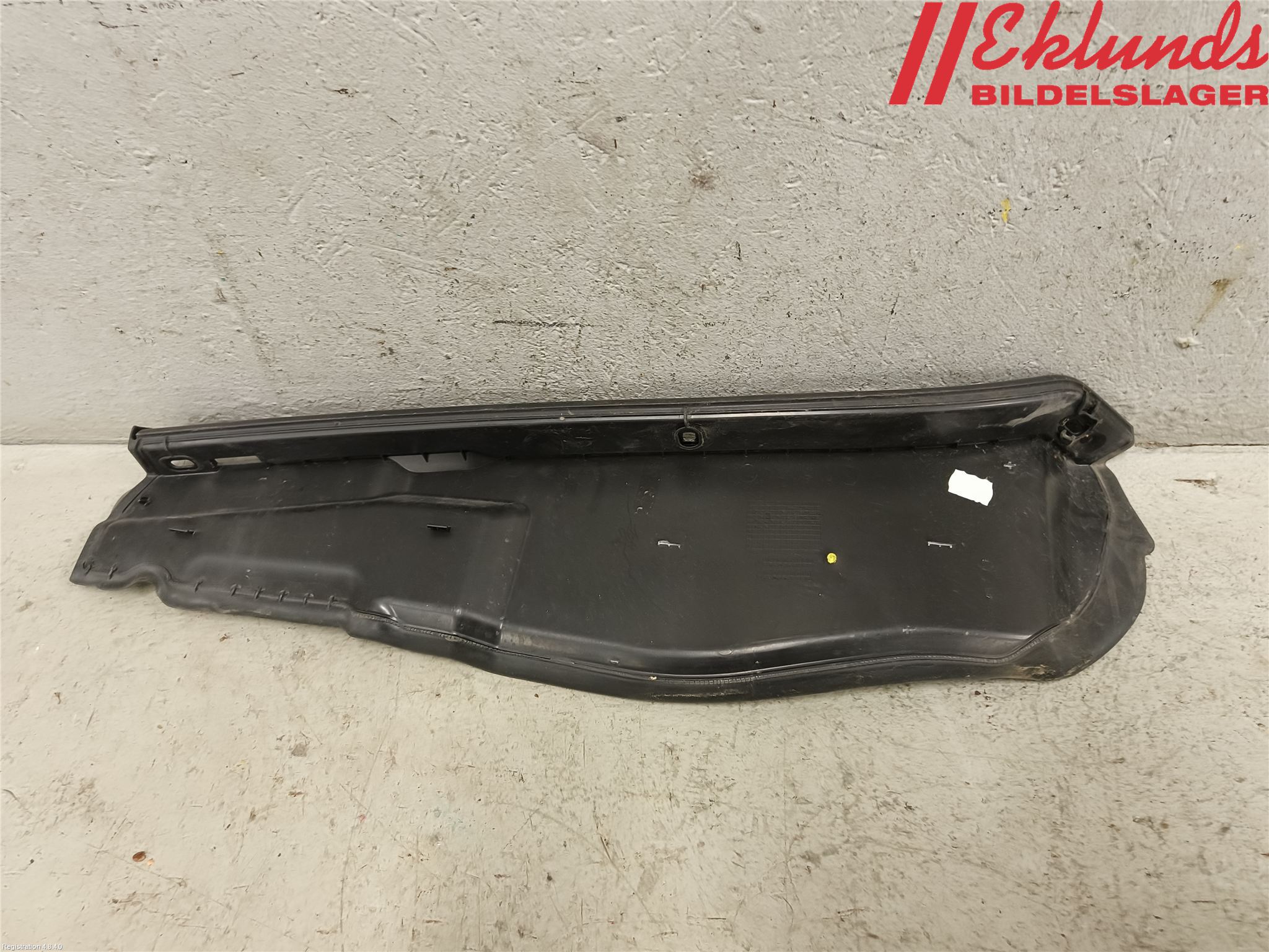 BMW X1 F48 15-22 Front Övrigt