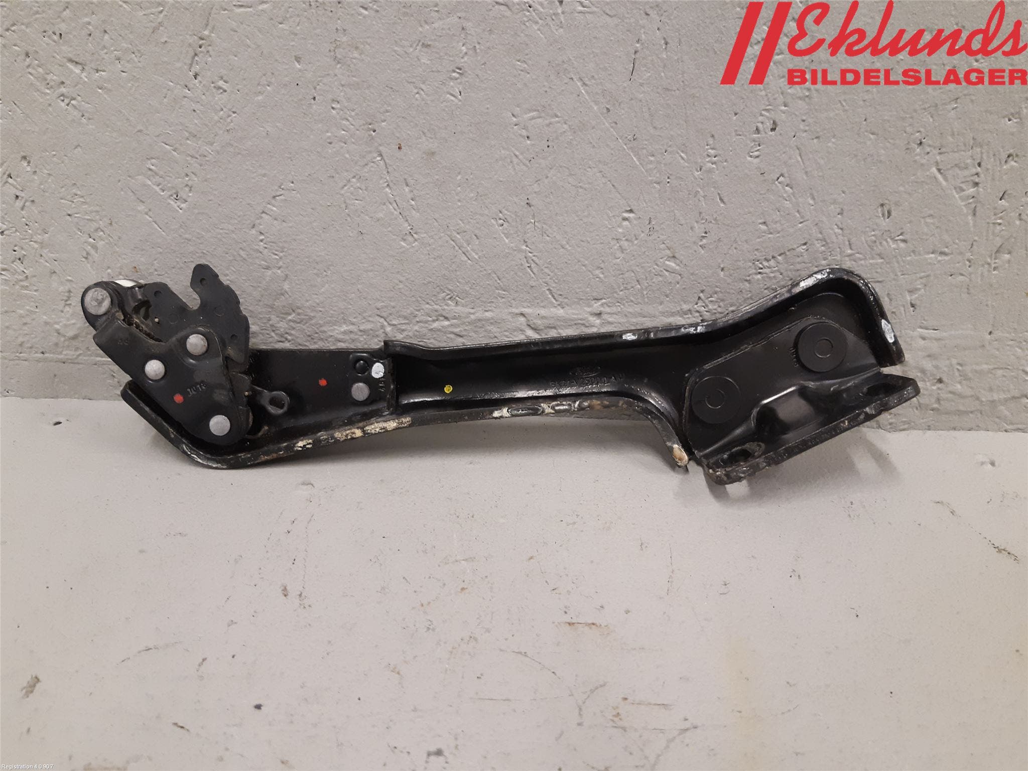 Ford TRANSIT SKÅP/BUSS 14-22 Dörrgångjärn