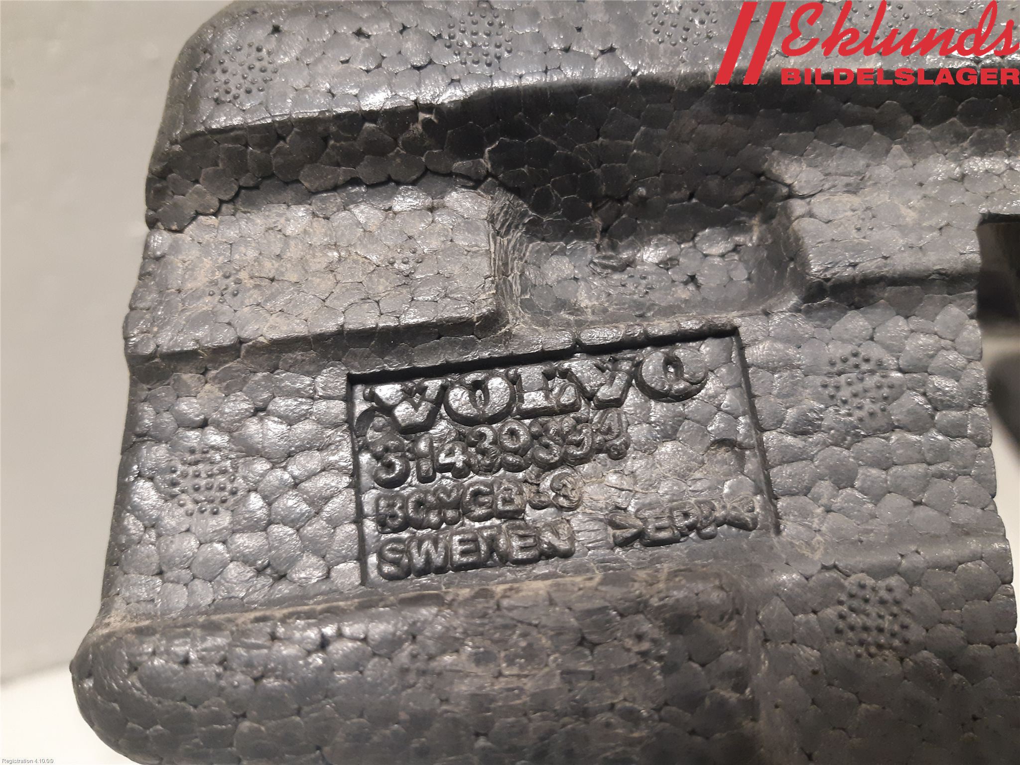 Volvo XC60 18- Stötfångare Deformelement Bak