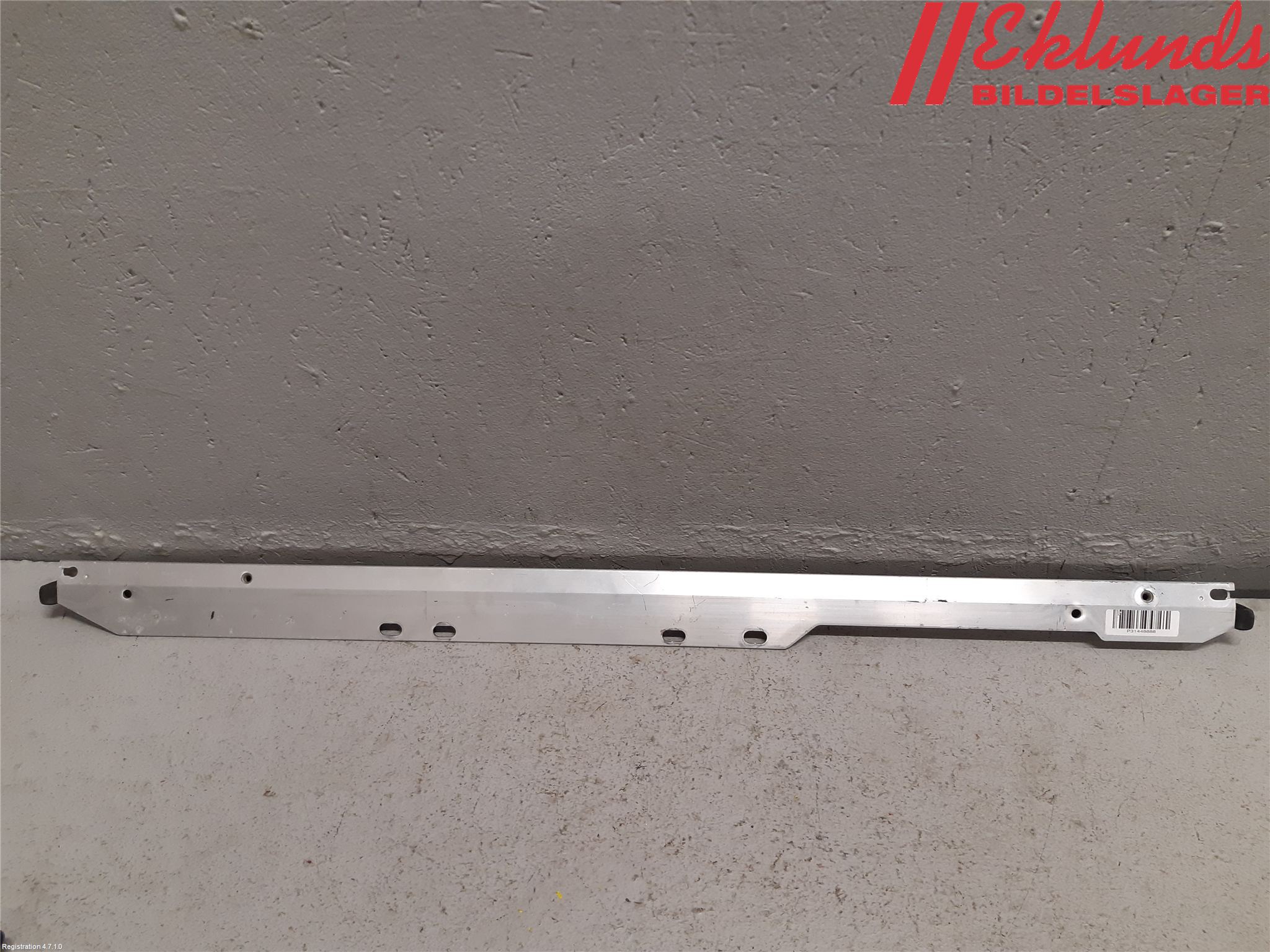 Volvo XC90/RECHARGE 16- Frontplåt