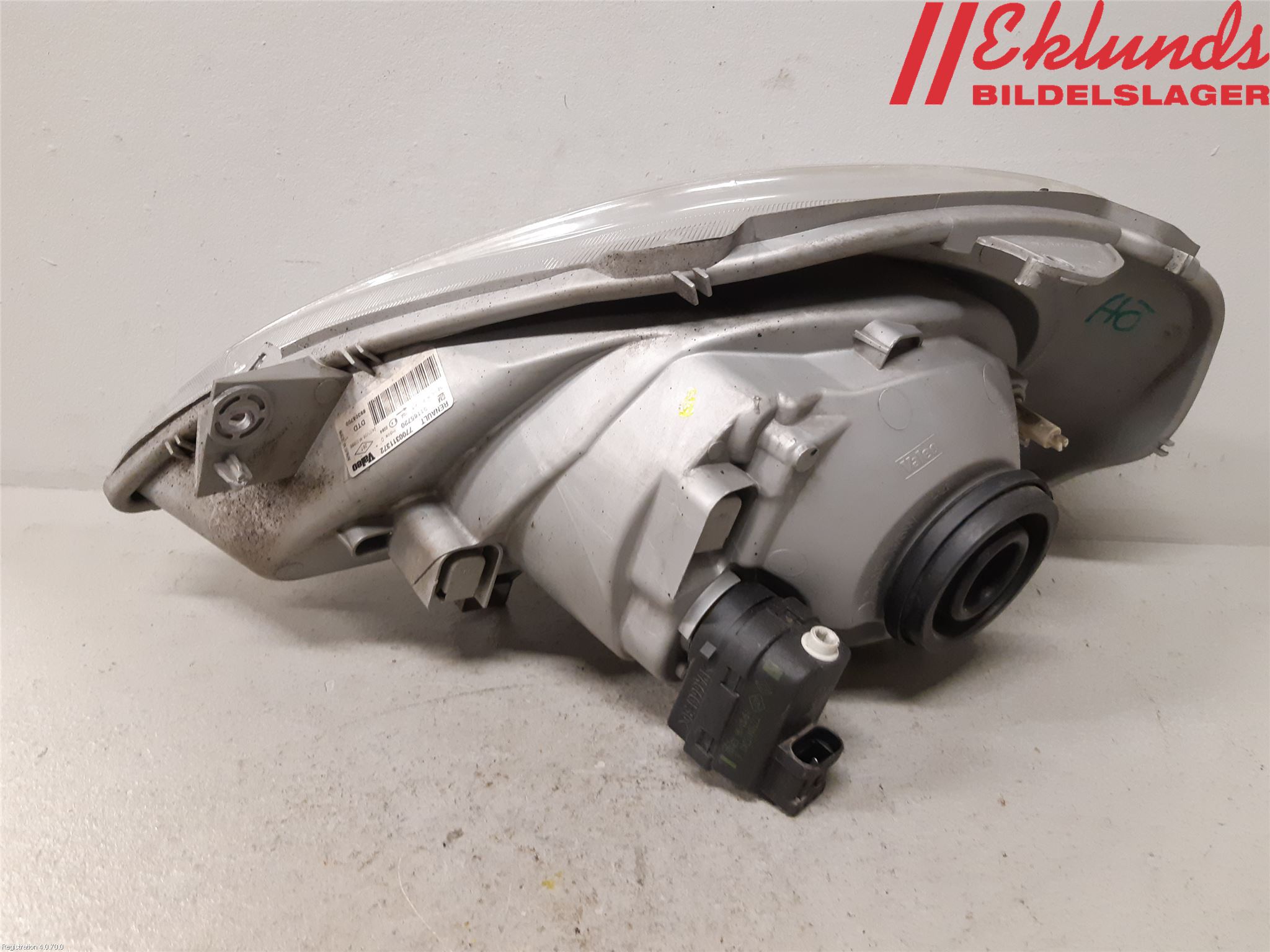 Opel VIVARO 01-14 Strålkastare Höger