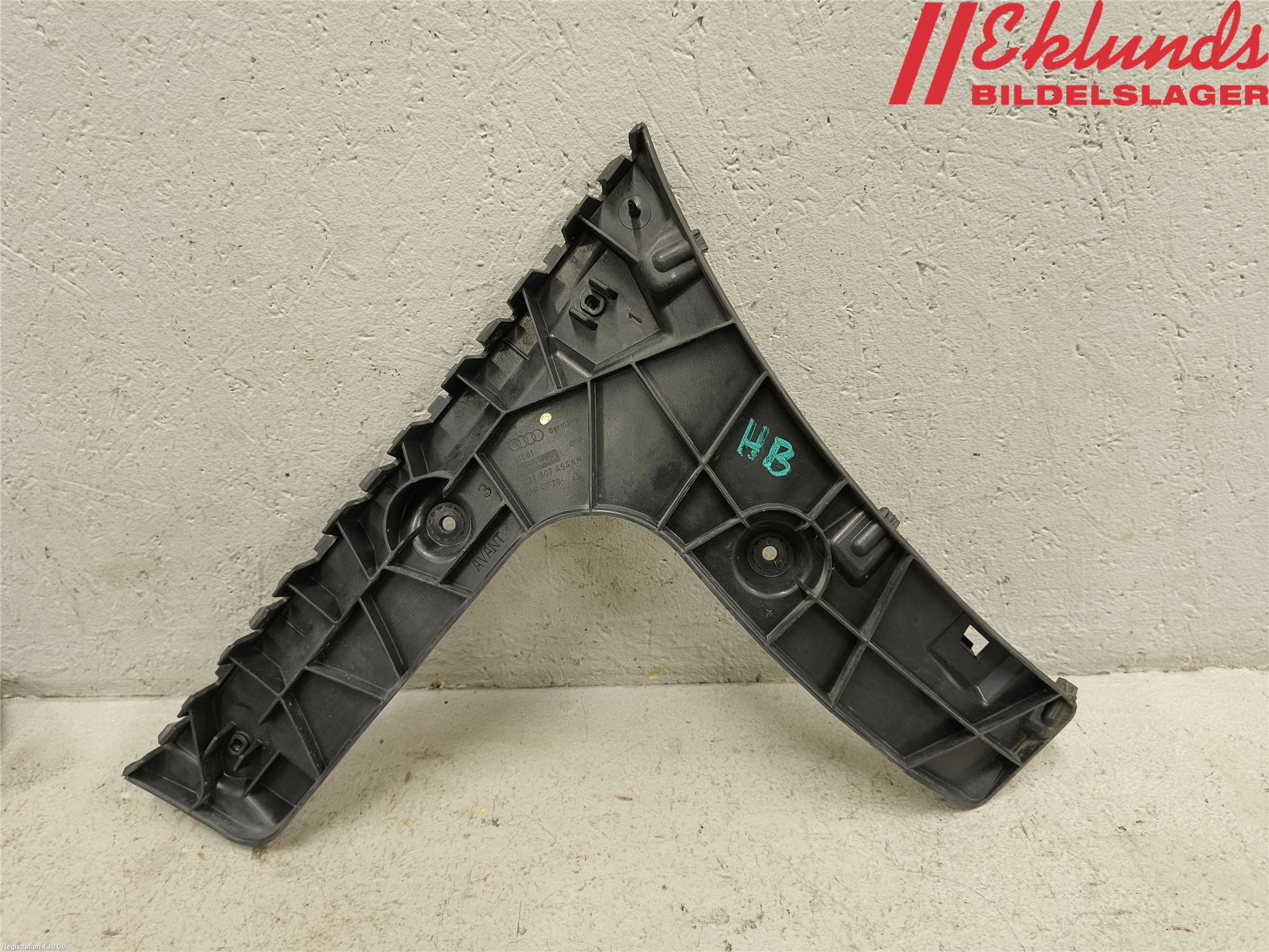 Audi A6/S6 4G 11-18 Stötfångarfäste Bak Hö