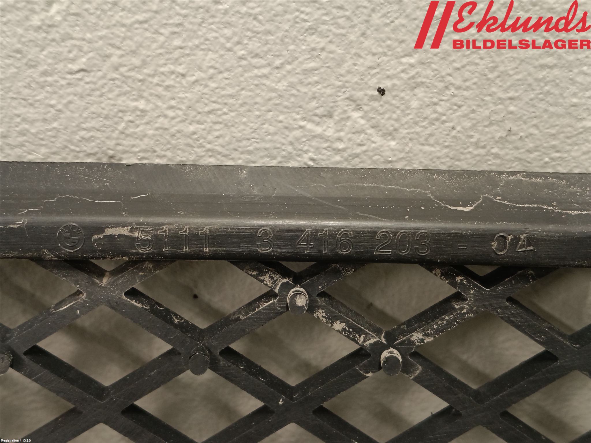 BMW X3 E83     03-10 Stöt Utfyllnad-List-Grill