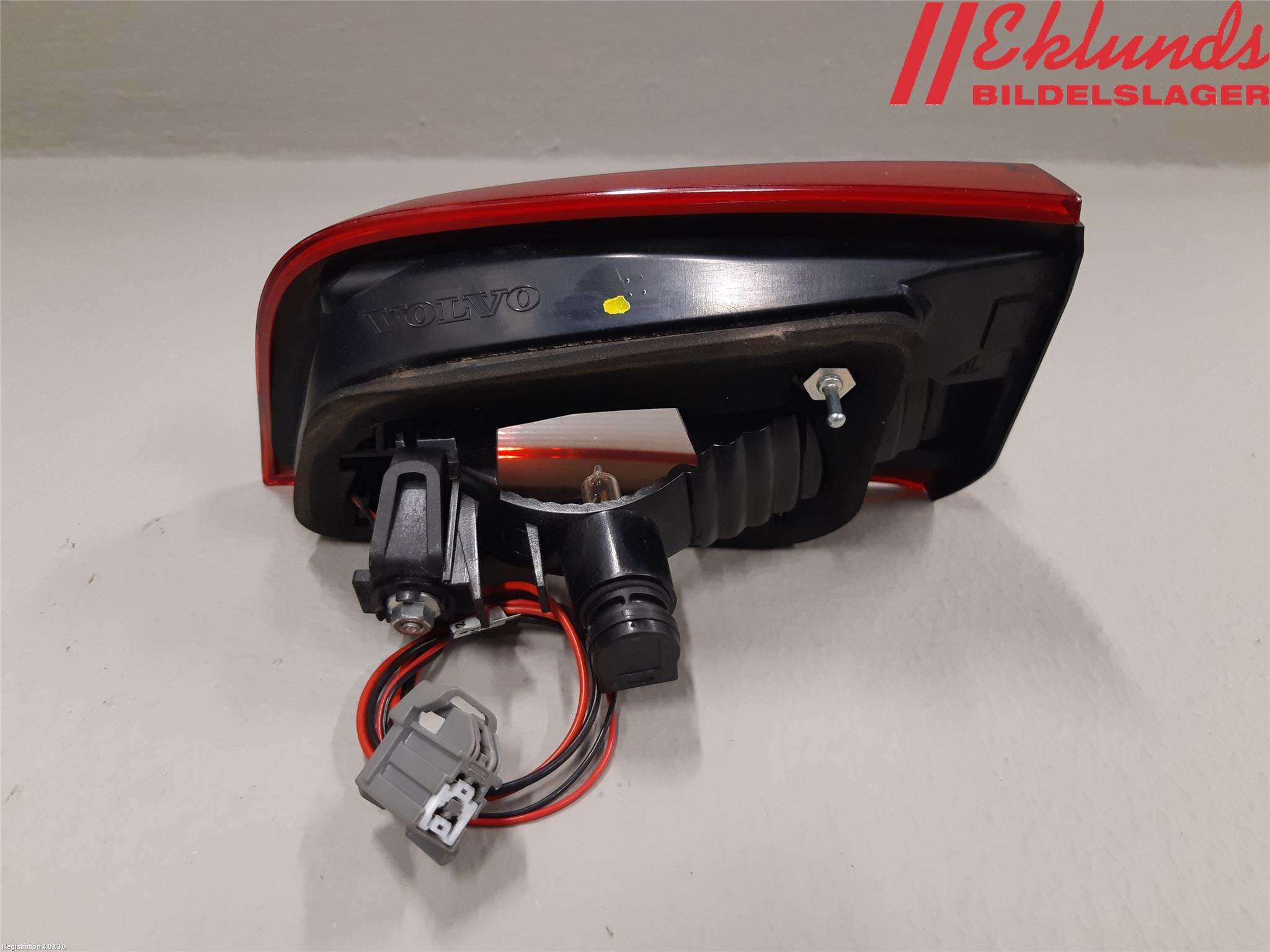 Volvo S60 11-13 Bakljus Lucka Vä
