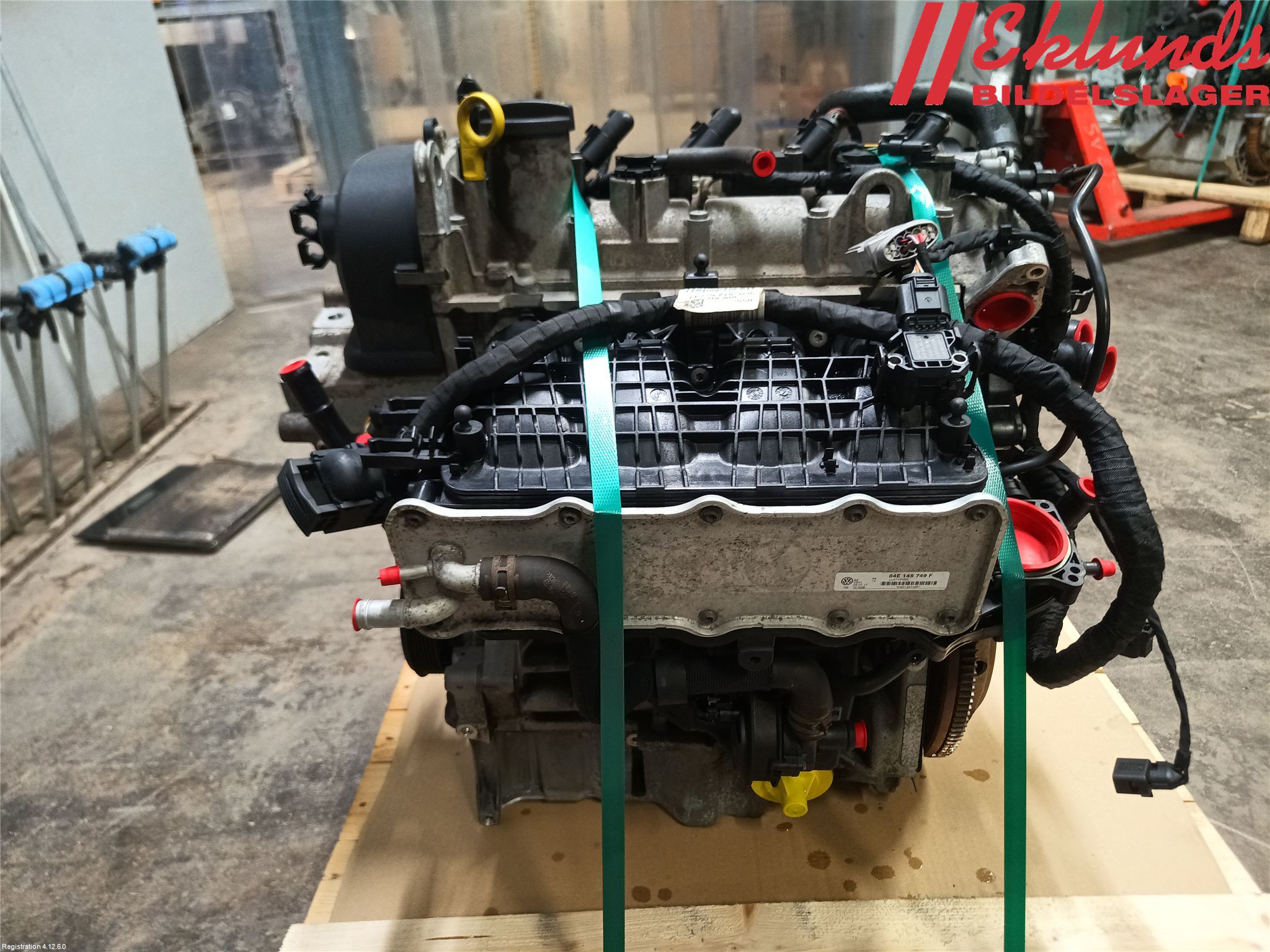 Volkswagen VW TOURAN 16- Motor Bensin