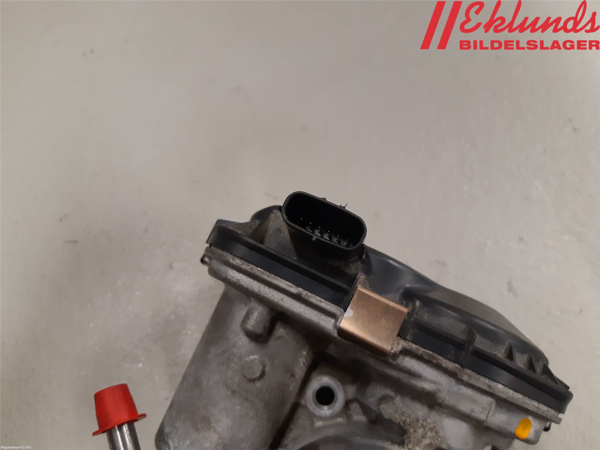 Toyota RAV4 19- Injspjällhus