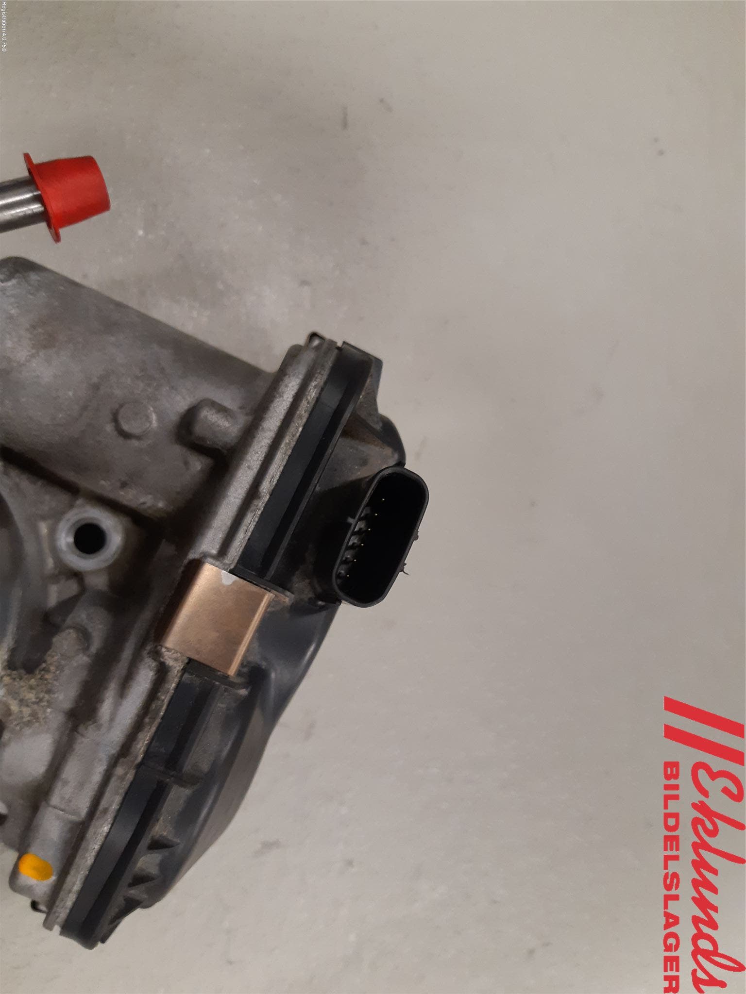 Toyota RAV4 19- Injspjällhus