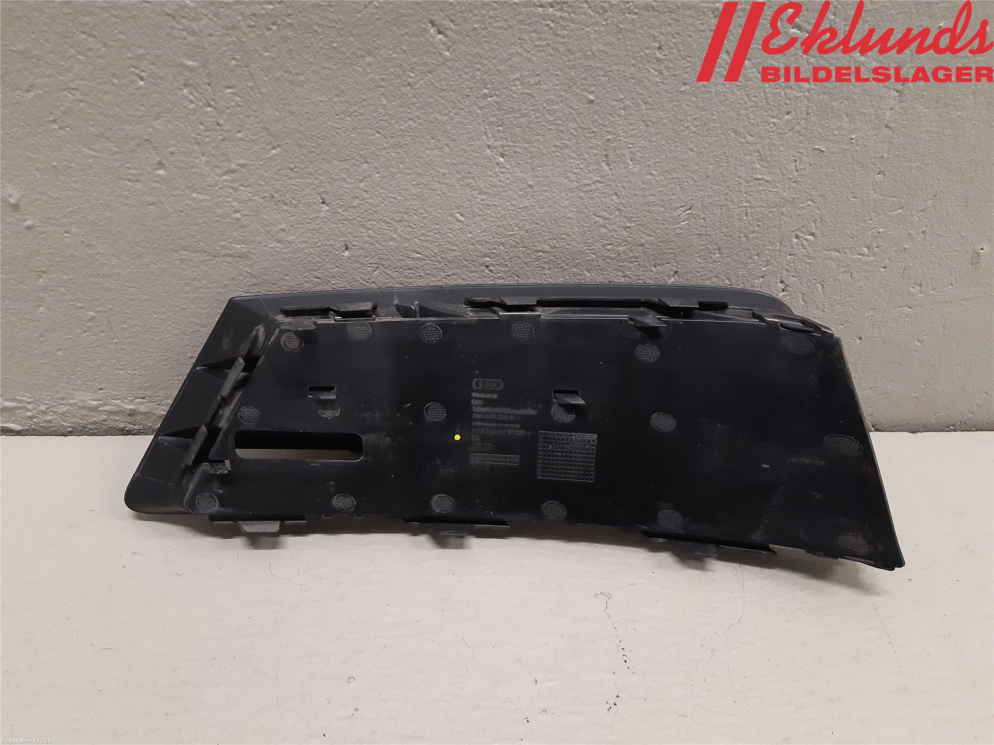 Audi A4/S4 B9 16-19 Stöt Utfyllnad-List-Grill
