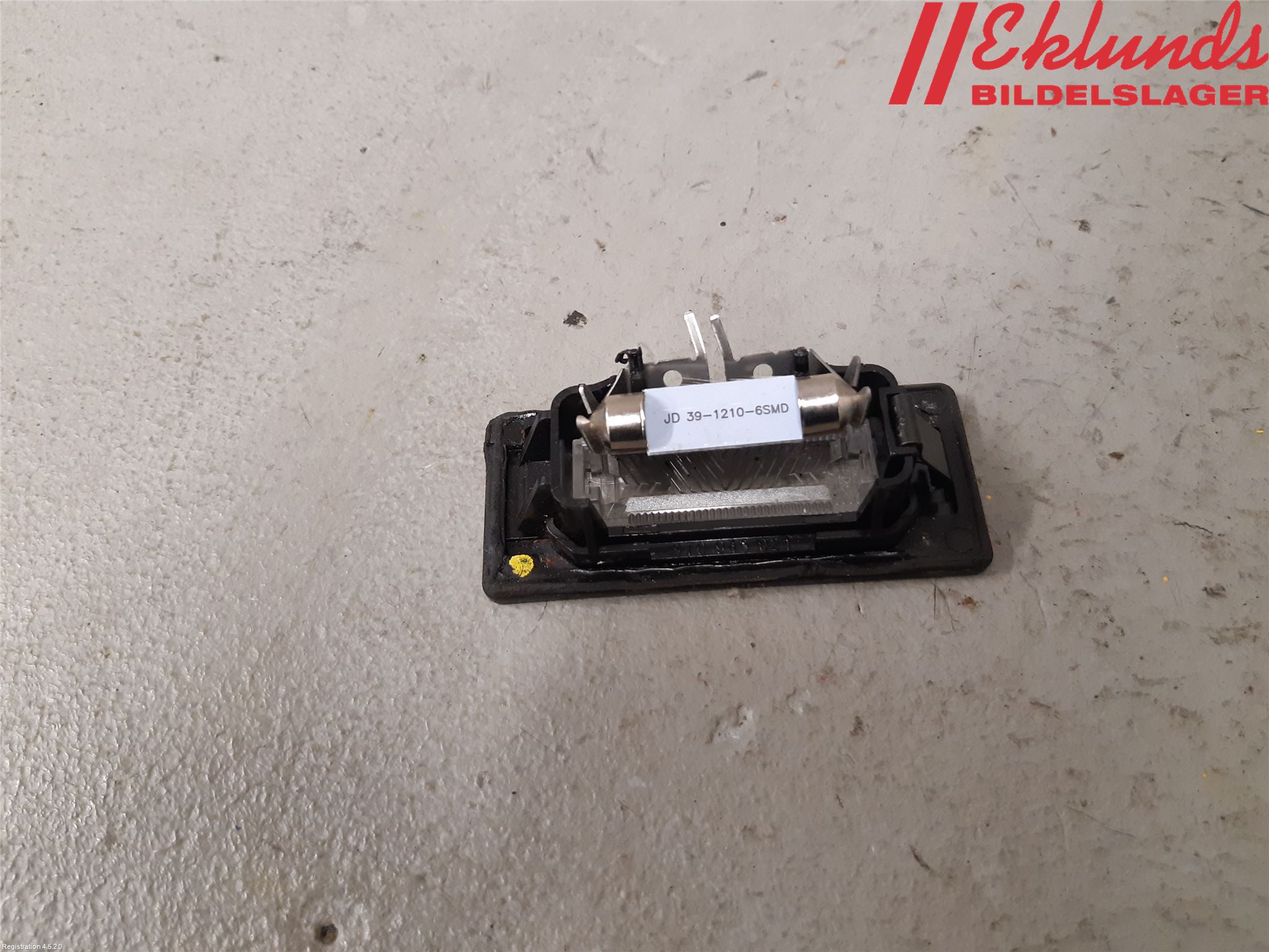 Skoda SUPERB 09-15 Skylt Belysning