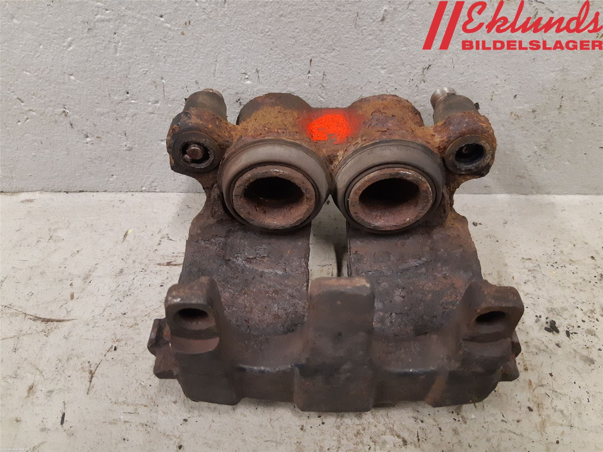 Volvo XC60 09-13 Bromsok Fram Vänster