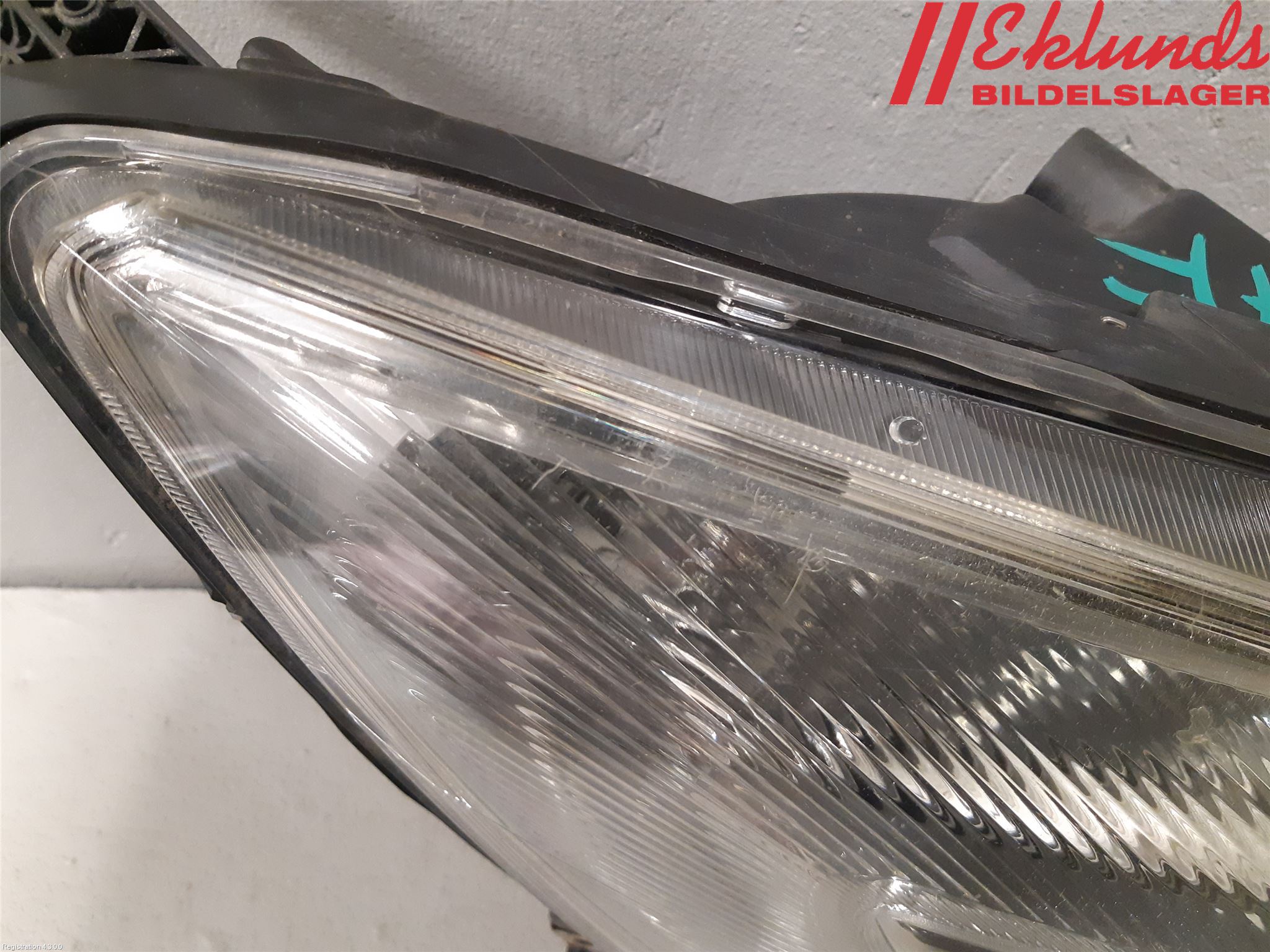 Opel ASTRA J 10-15 Strålkastare Höger