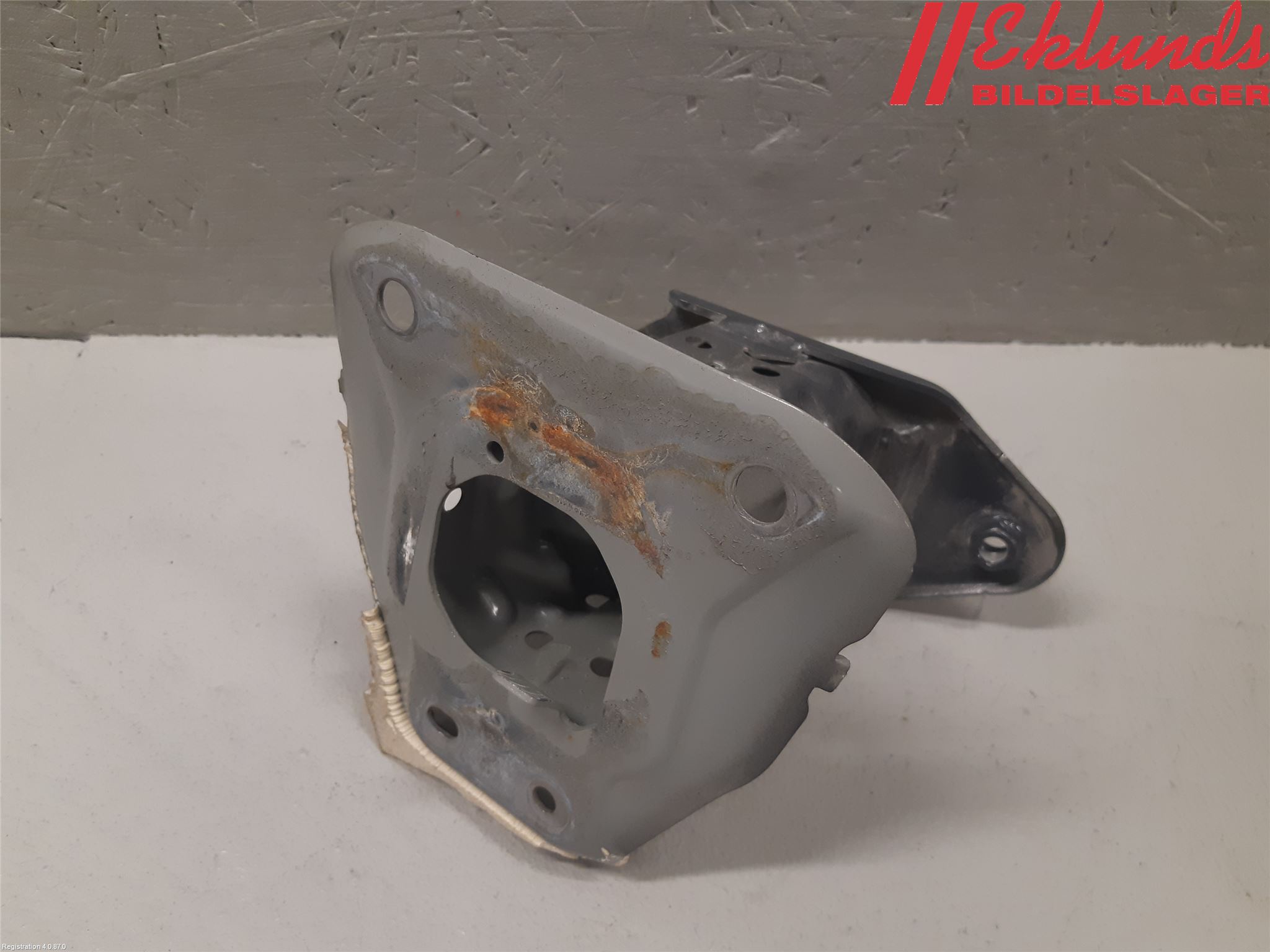 Toyota COROLLA 19- Stötfångarbärjärn Bak