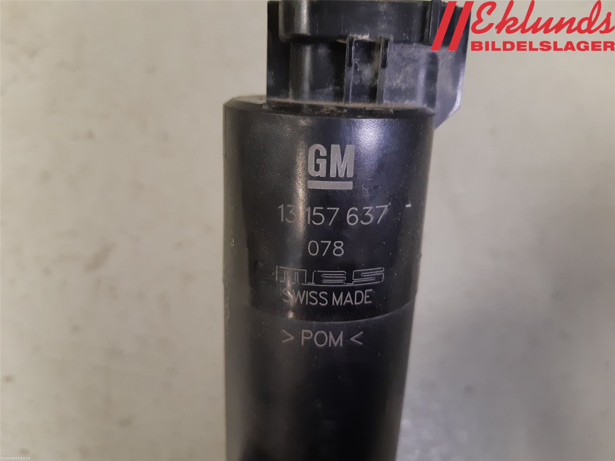 Saab 9-5     06-10 Spolarpump Vindruta