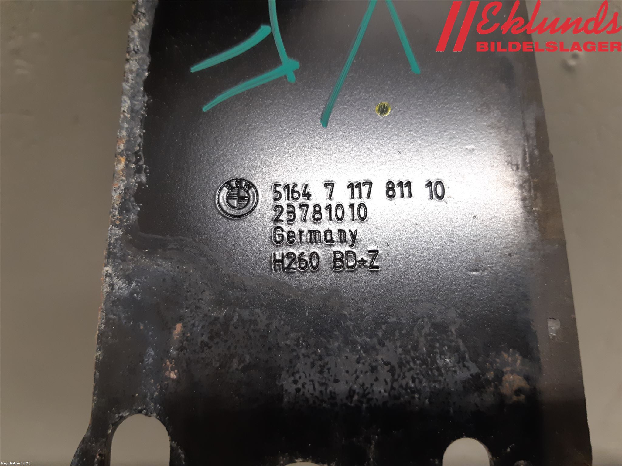 BMW 3 E90/91 SED/TOU 05-12 Kylarfäste-Ram-Balk