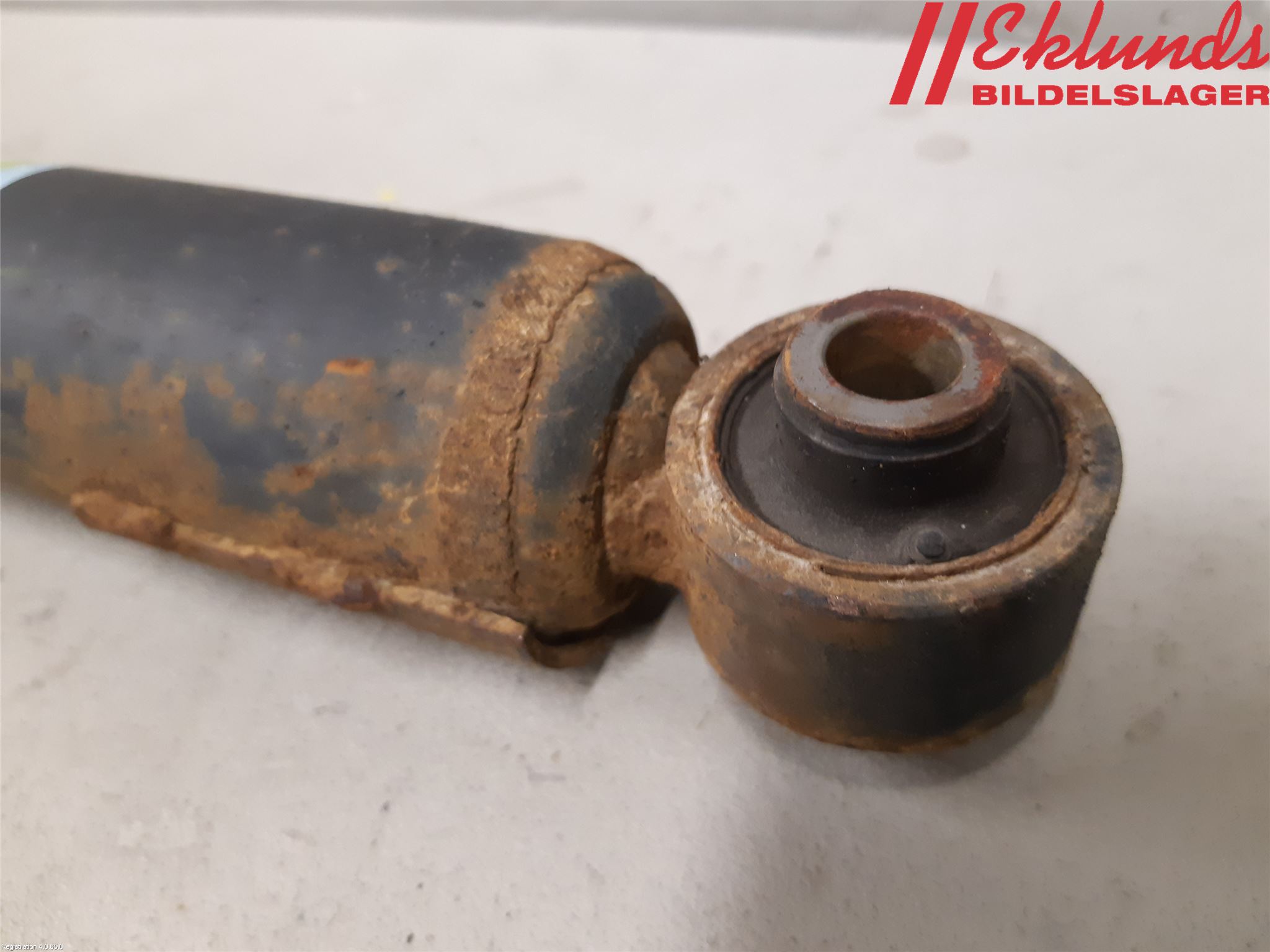 Toyota RAV4 13-18 Stötdämpare Bak